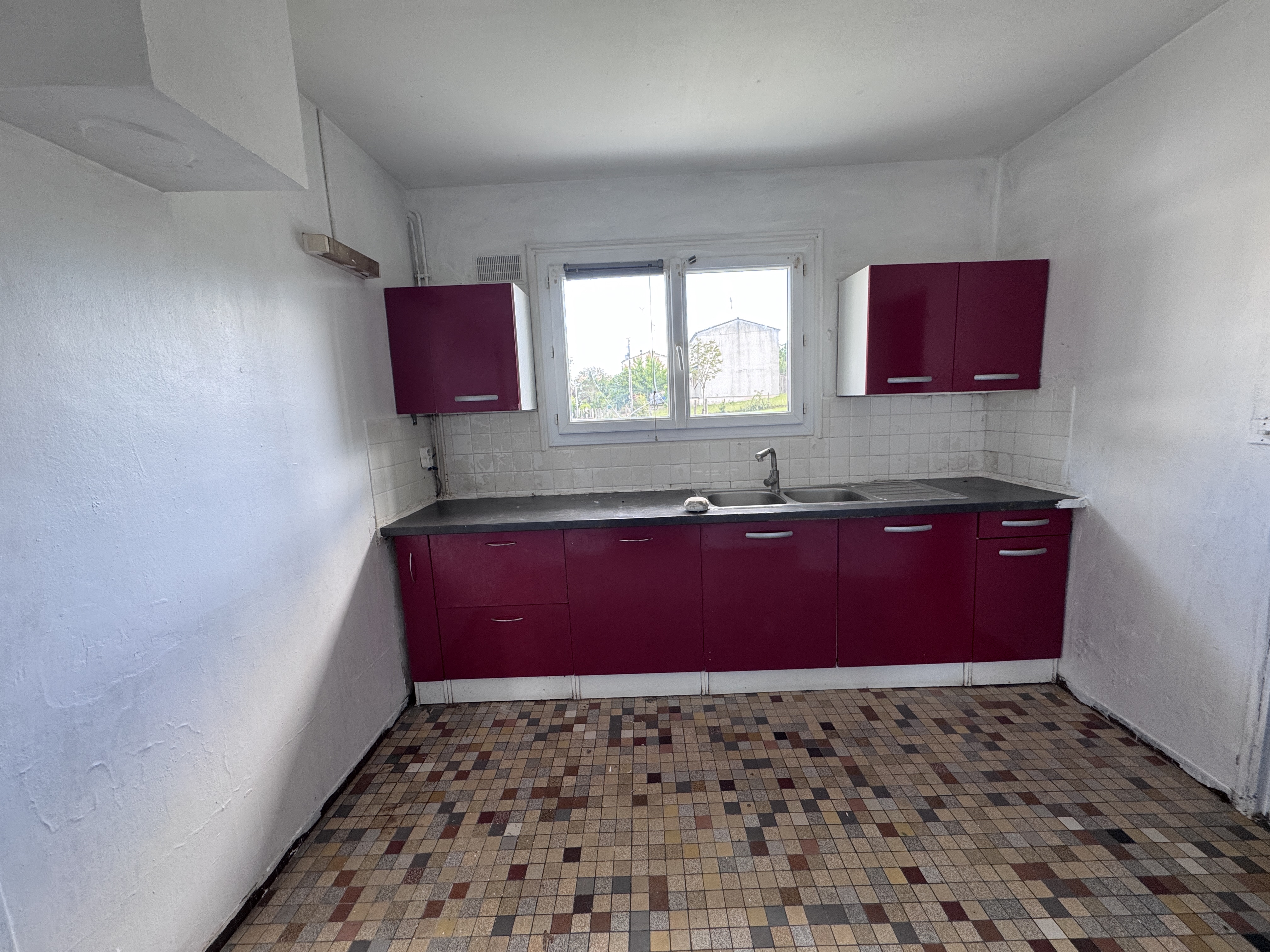 Photo 5 - Maison à rénover proche de toutes les commodités