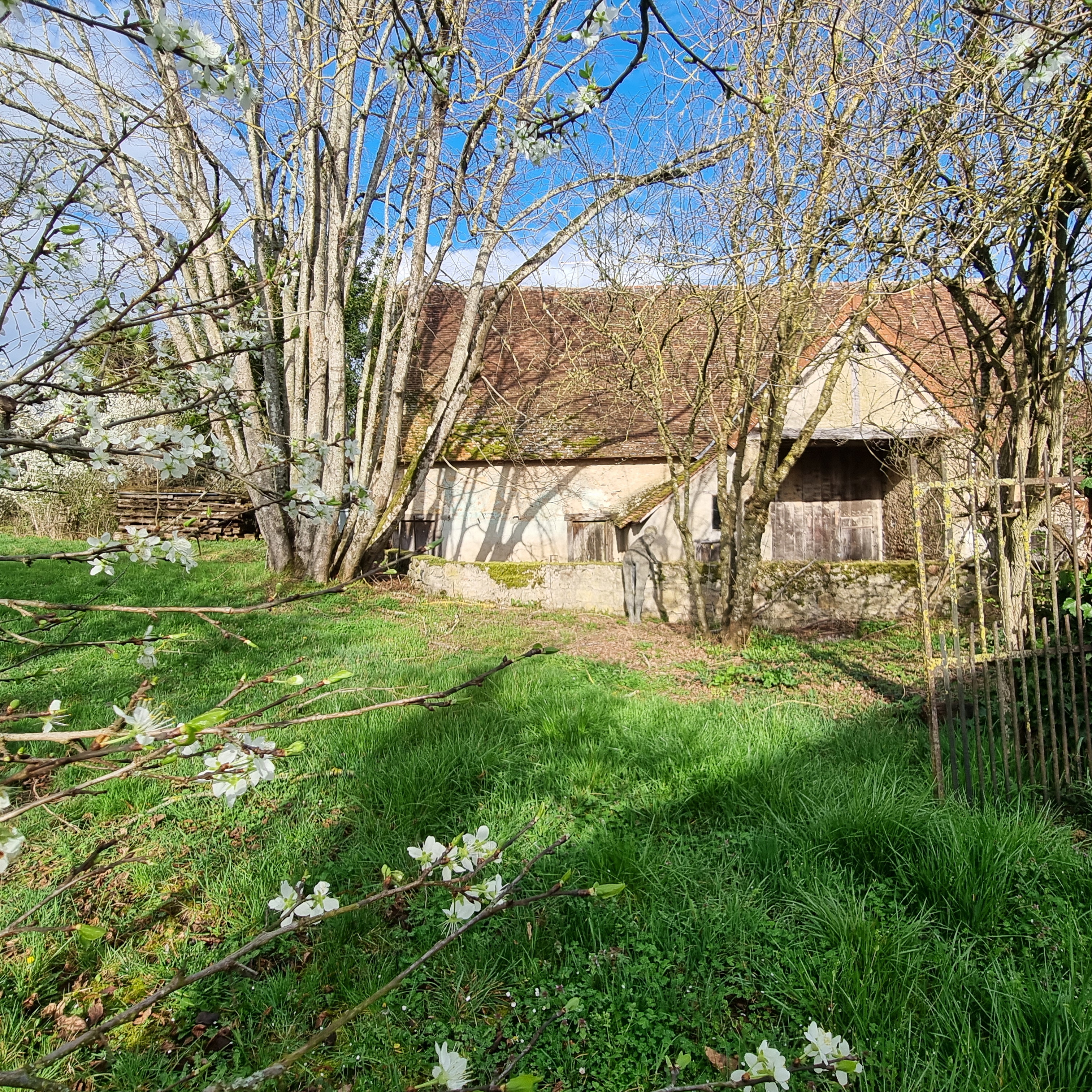 Photo 5 - Maison de campagne avec belle grange à porteau !