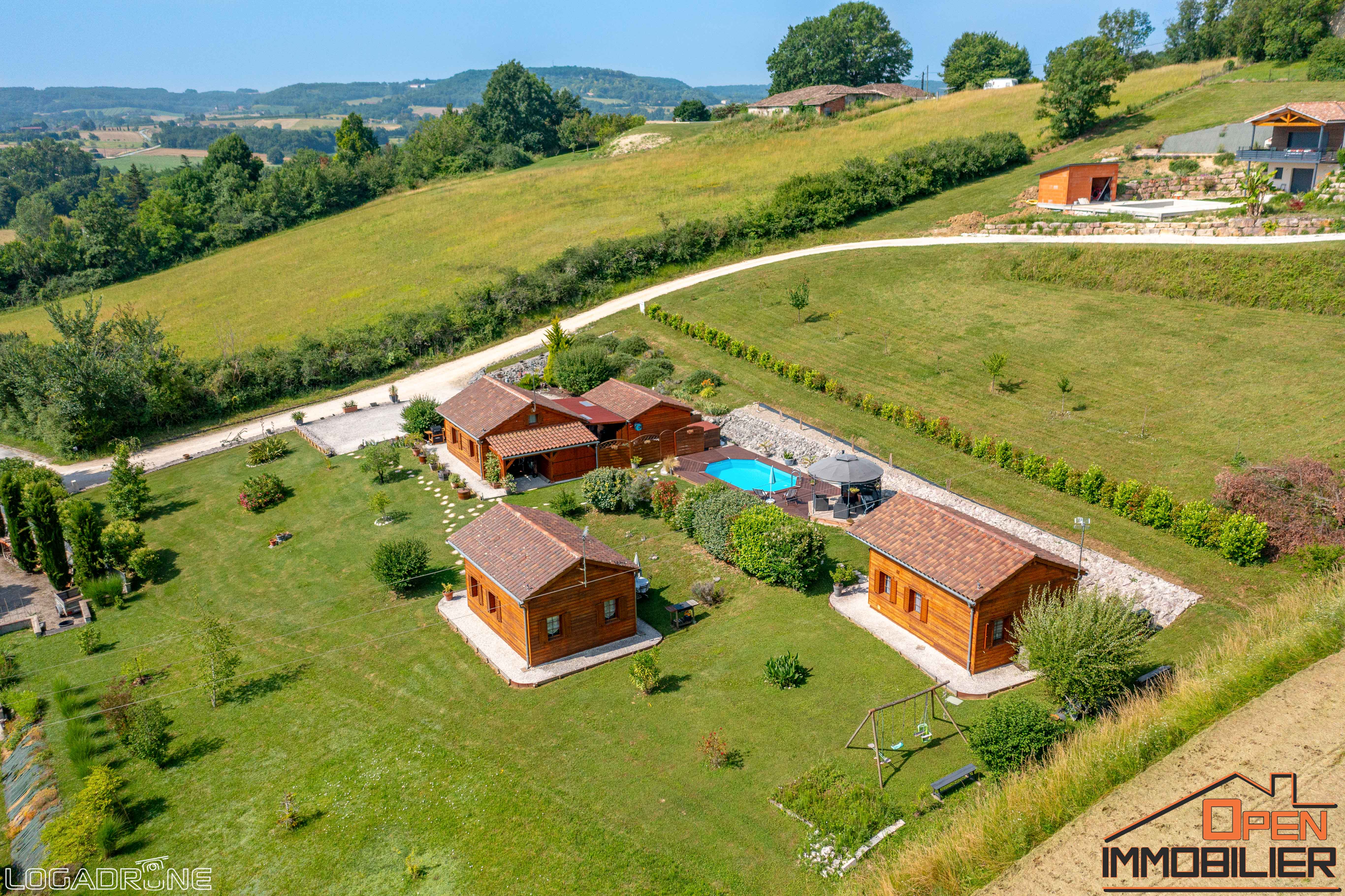 Photo 5 - chalet bois avec piscine