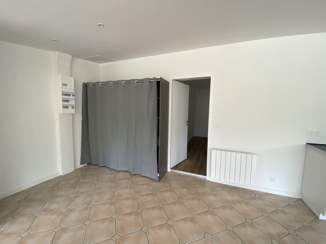 APPARTEMENT - Photo 3