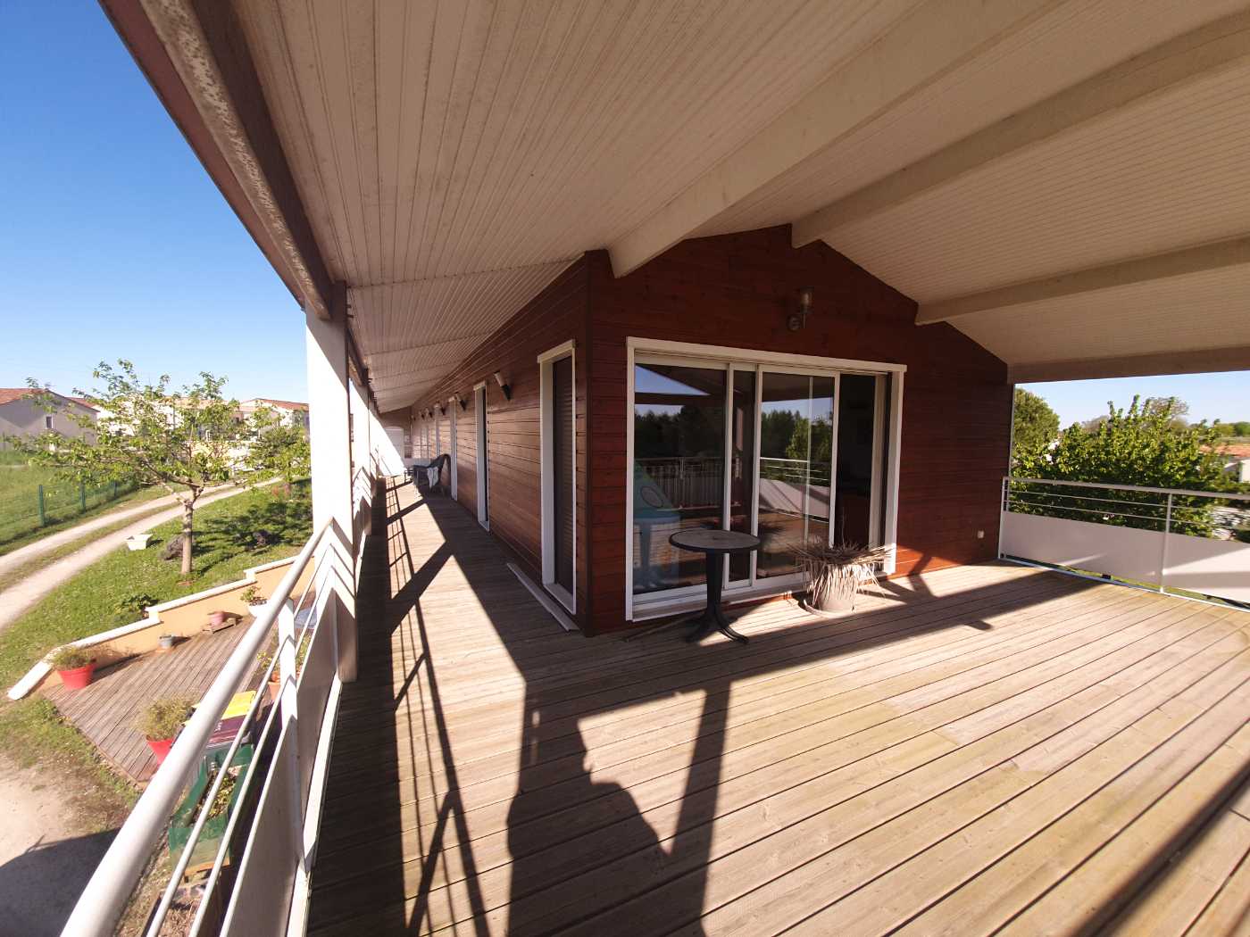 Photo 10 - Grande maison en bois