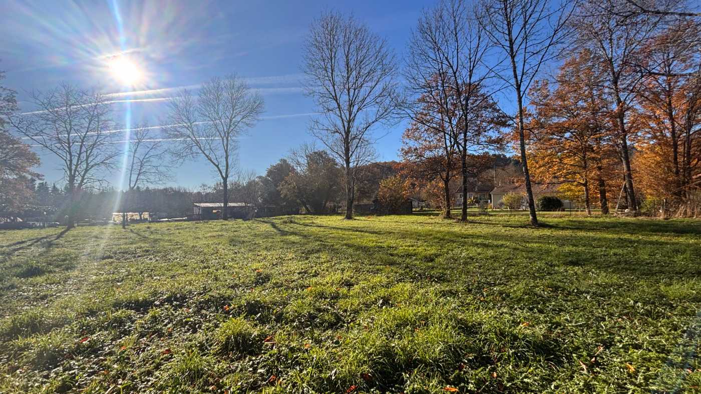 Terrain constructible de 2 215m² à Chancelade - Photo 3