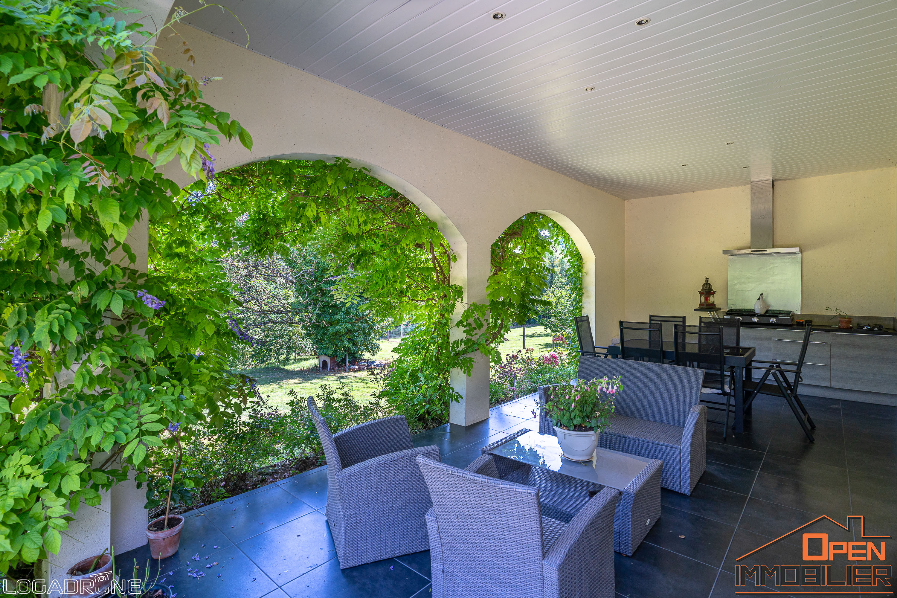 Photo 23 - MAISON DE TYPE 8 AU LEDAT DE 220M2 SUR UN TERRAIN DE 4400M2 AU BORD DU LOT