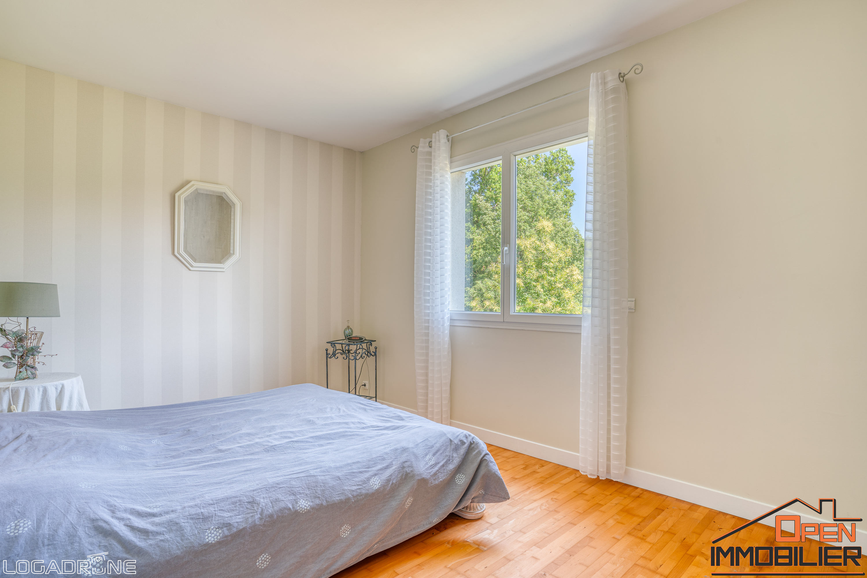 Photo 31 - MAISON DE TYPE 8 AU LEDAT DE 220M2 SUR UN TERRAIN DE 4400M2 AU BORD DU LOT