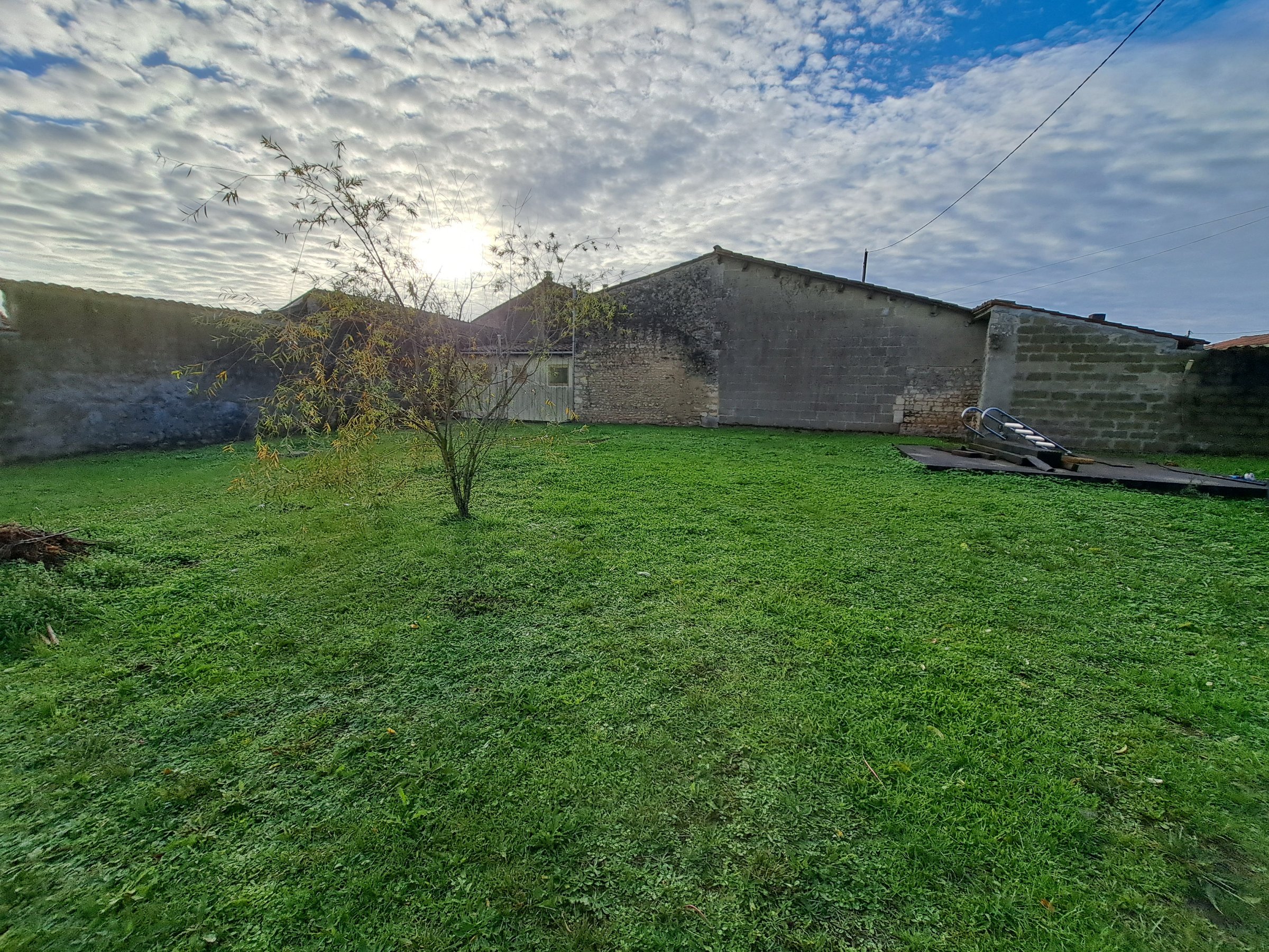 Photo 19 - Maison charentaise avec garage et jardin – 244 m² – 8 pièces