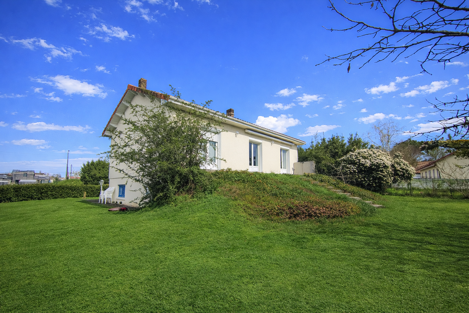 Maison T4 avec garage et jardin - Photo 2