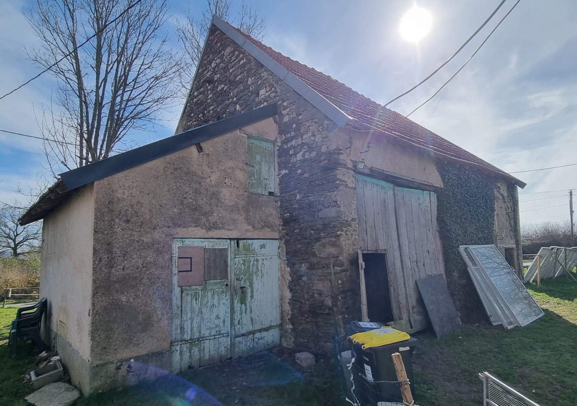 Photo 15 - Petit corps de ferme à rénover !