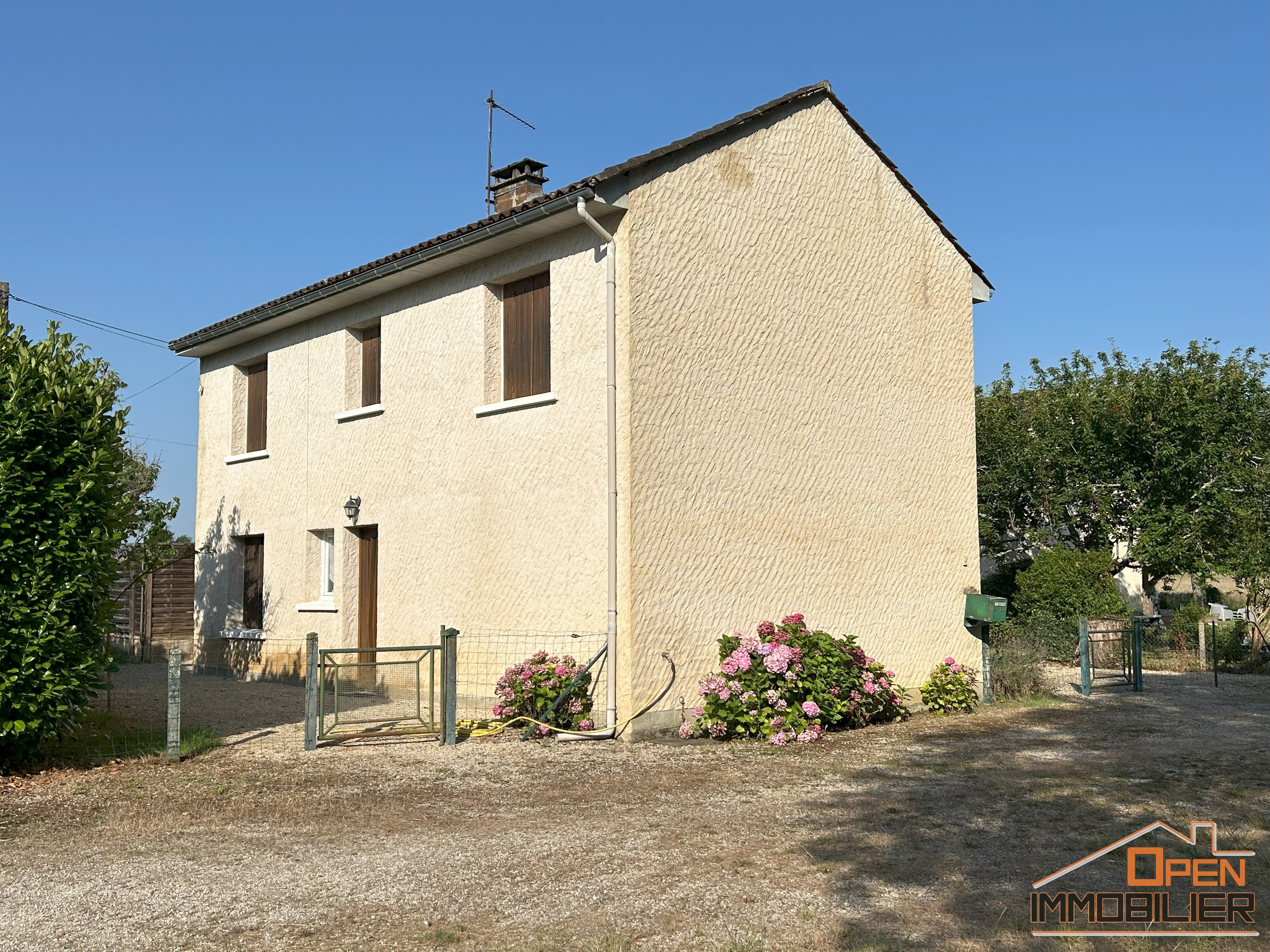 Photo 4 - Maison 105m²-Piscine-Terrain 988m²