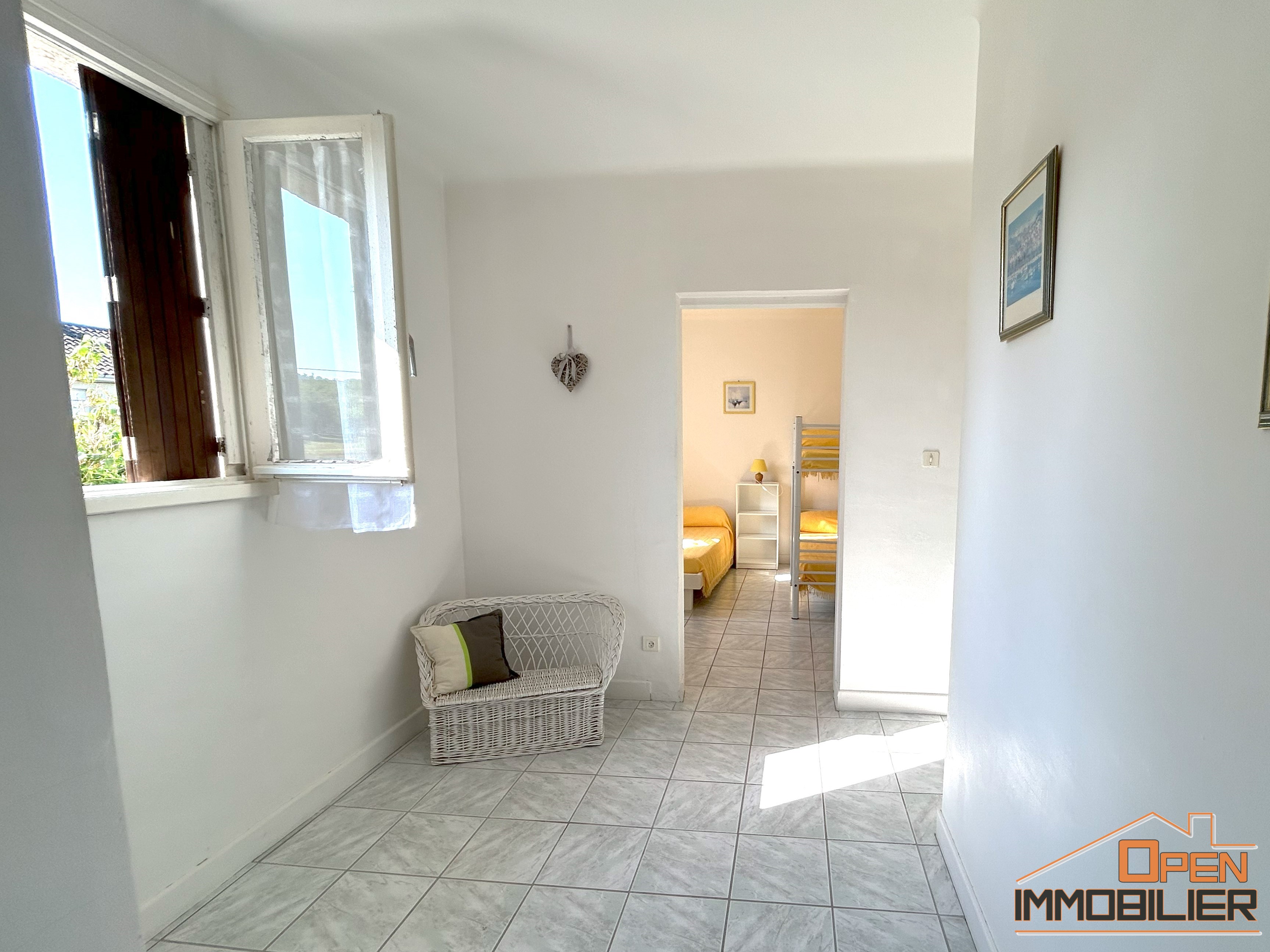 Photo 13 - Maison 105m²-Piscine-Terrain 988m²