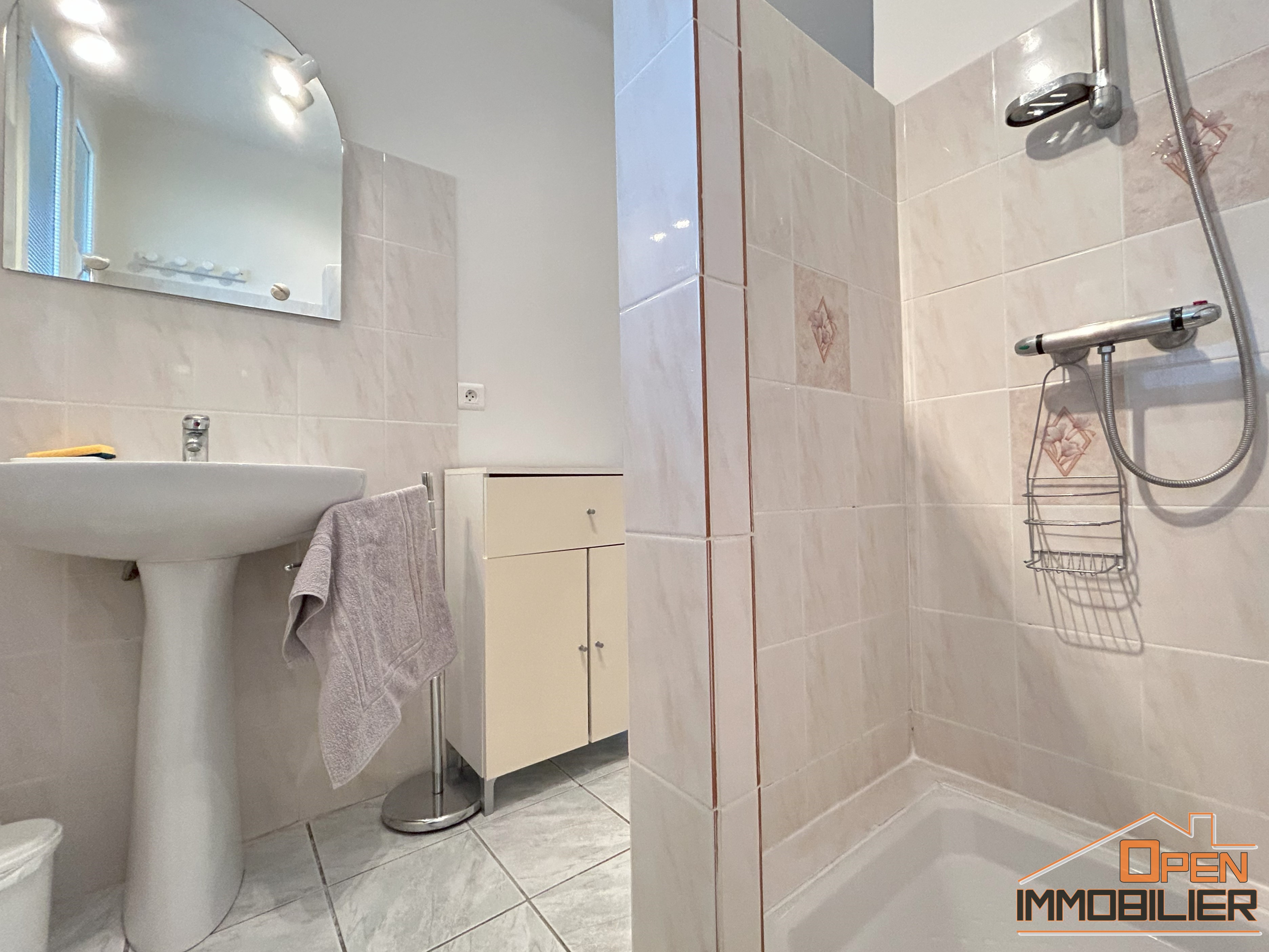 Photo 12 - Maison 105m²-Piscine-Terrain 988m²