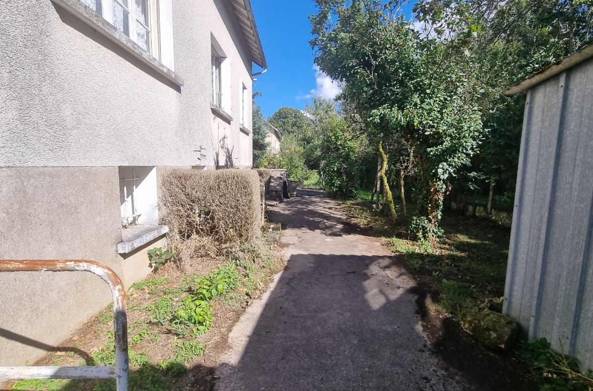 Photo 20 - Maison à rénover avec jardin !