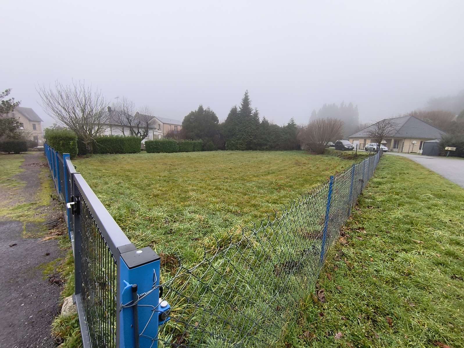 À vendre : beau terrain constructible de 1200 m² à Espagnac (centre-bourg) - Photo 3