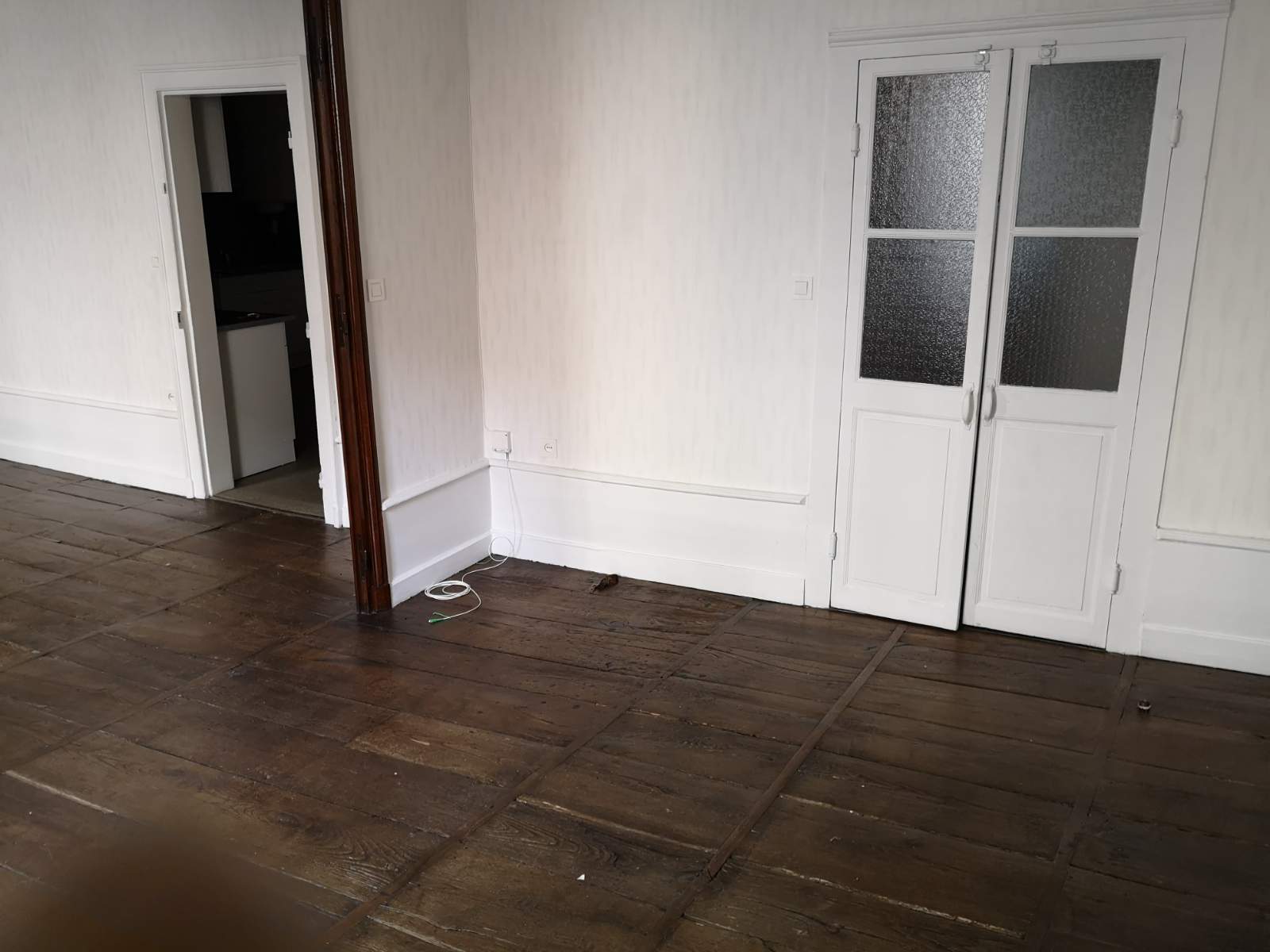 Photo 4 - Appartement type T3, 2 chambres, une cave dans immeuble ancien sécurisé, centre ville 19000 Tulle