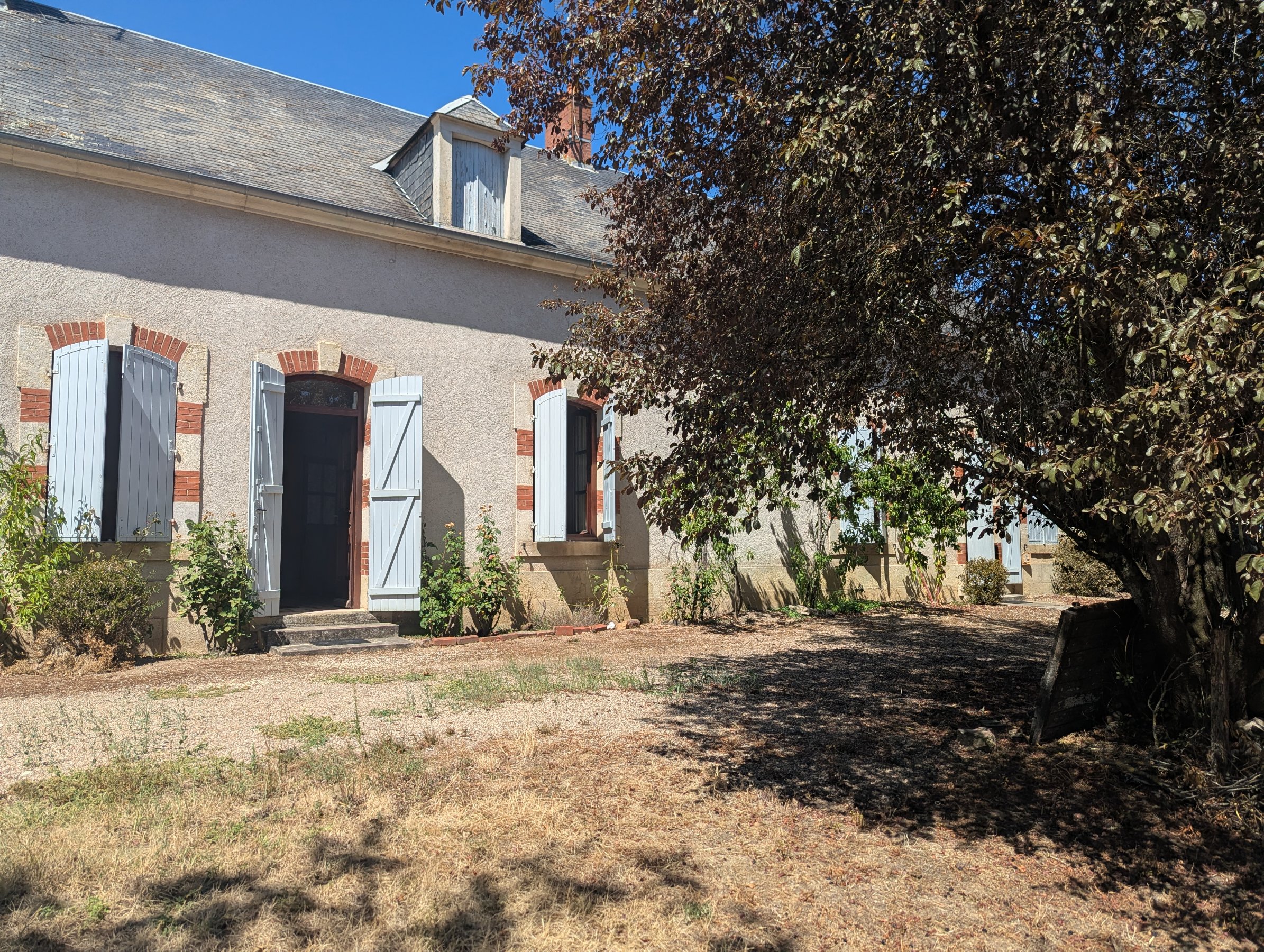 Photo 18 - Maison de ville avec dépendances et jardin !