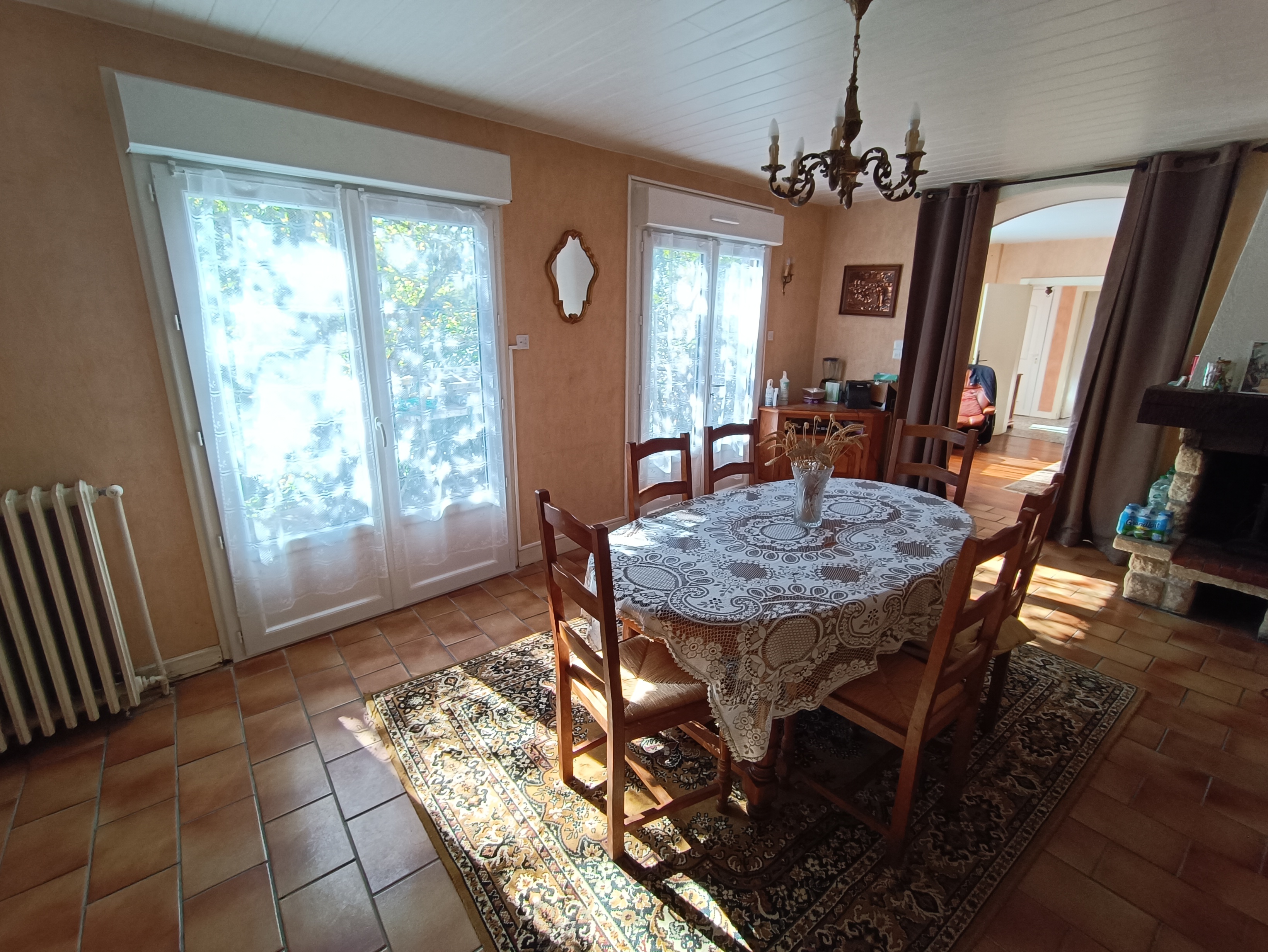 Photo 4 - Maison Type T7, 5 chambres, 3 terrasses, garages, sur terrain d&rsquo;environ 1151 m²