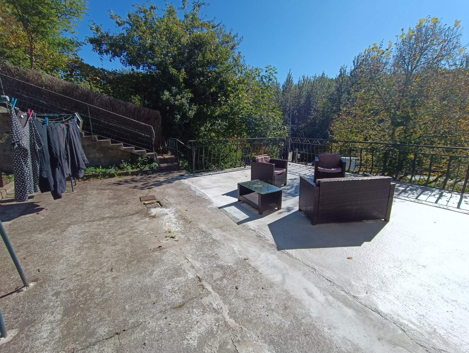 Photo 9 - Maison Type T7, 5 chambres, 3 terrasses, garages, sur terrain d&rsquo;environ 1151 m²