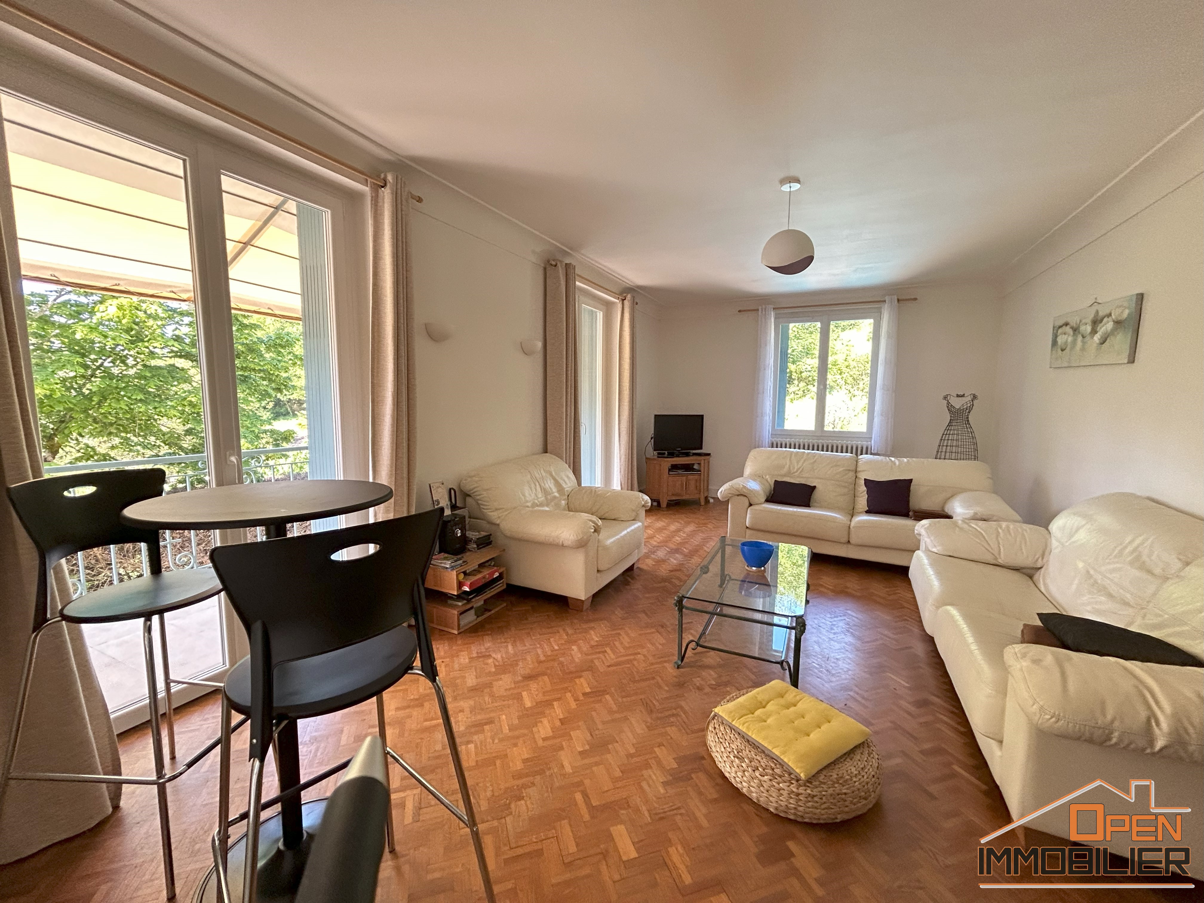 Photo 8 - Maison 178m² – 6 pièces – Piscine – Terrain 1 074m²