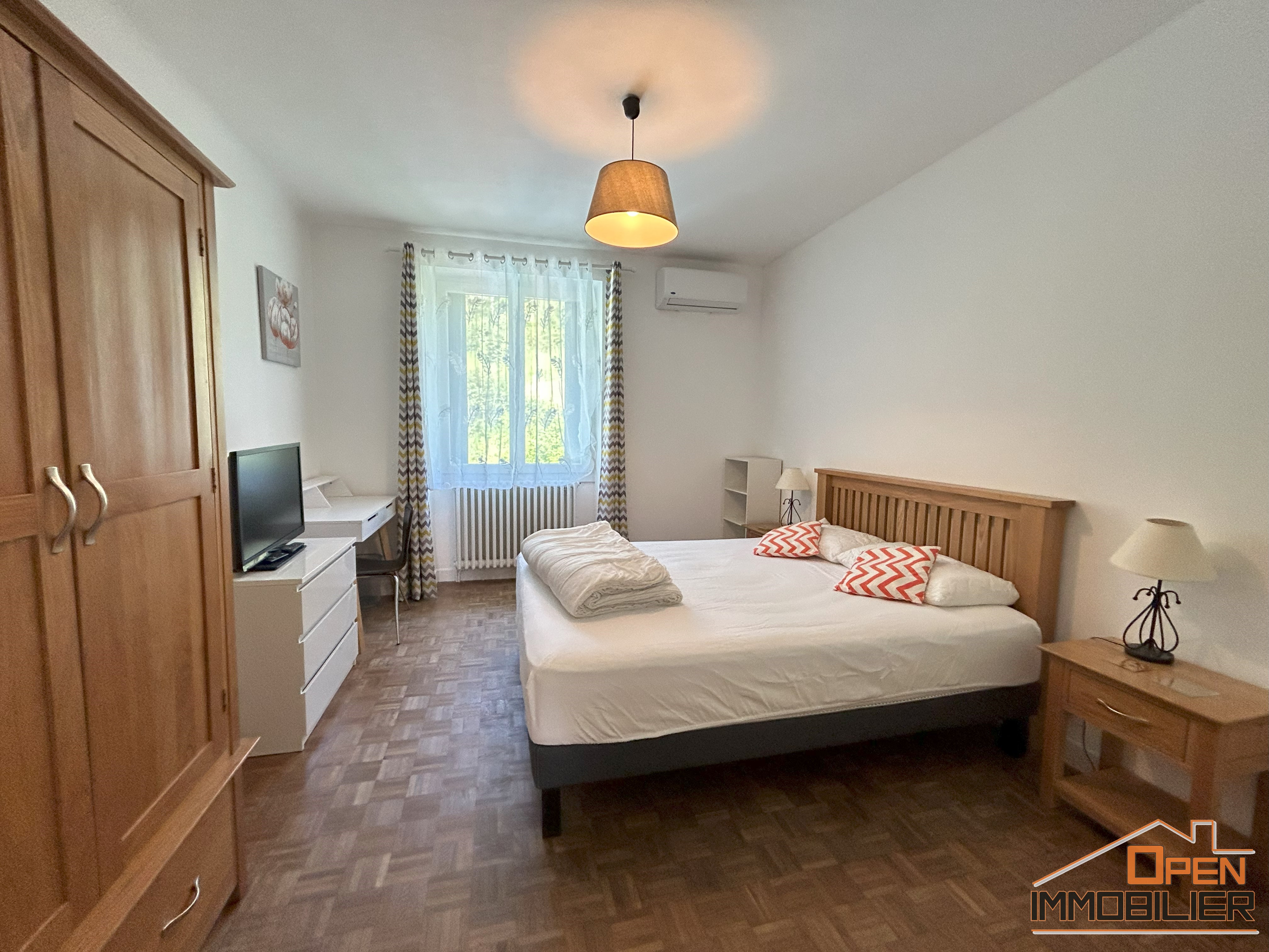 Photo 9 - Maison 178m² – 6 pièces – Piscine – Terrain 1 074m²