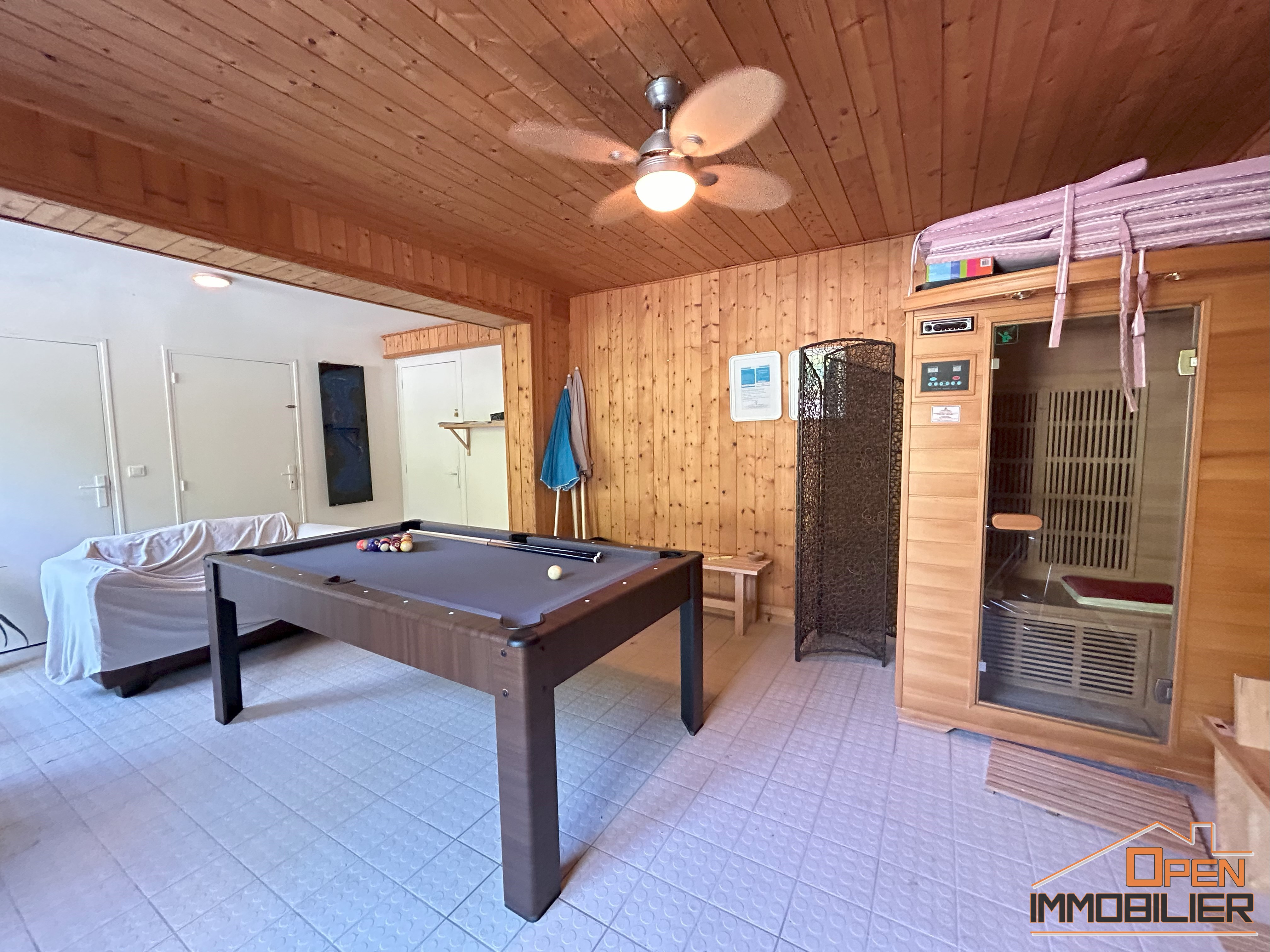 Photo 17 - Maison 178m² – 6 pièces – Piscine – Terrain 1 074m²
