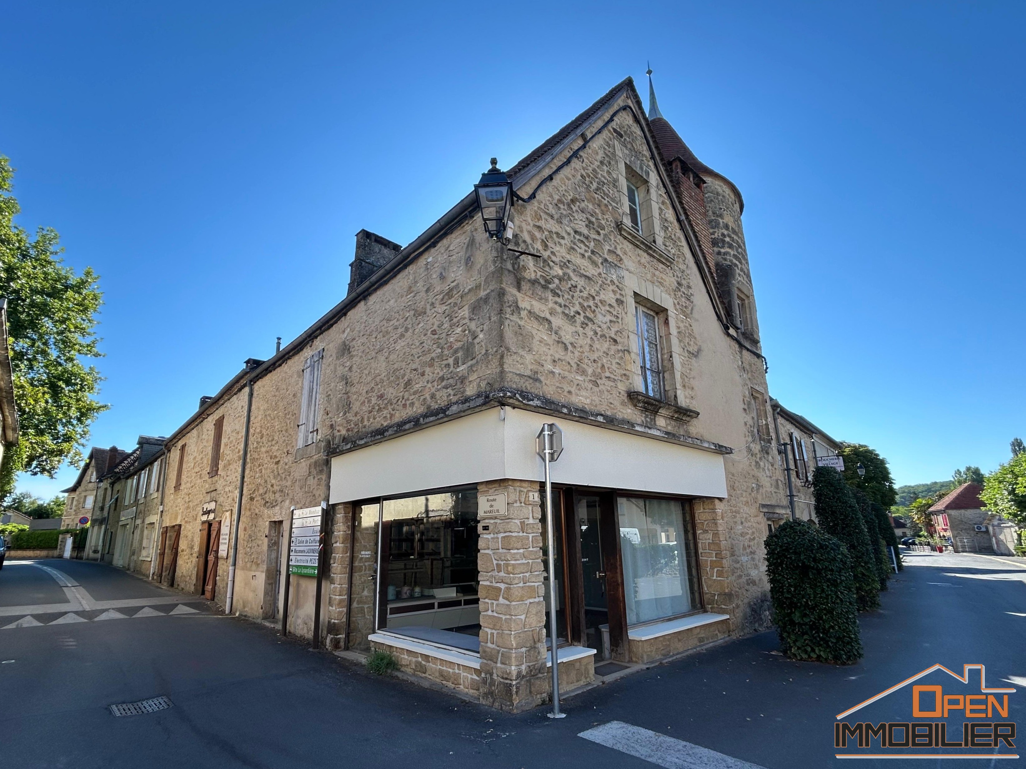 Photo 2 - Bâtiment en pierre 230m² + Grange 125m²