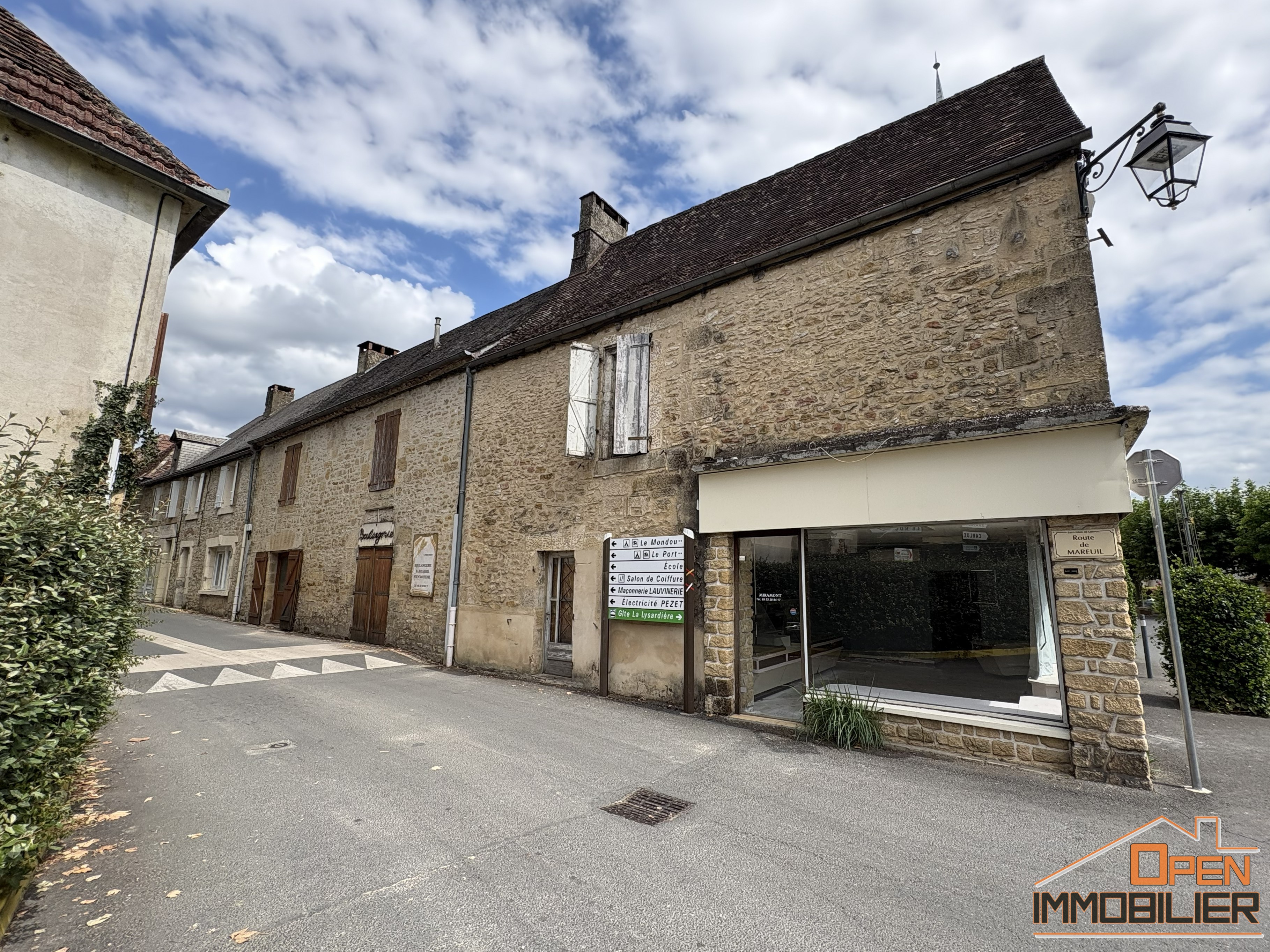 Photo 3 - Bâtiment en pierre 230m² + Grange 125m²
