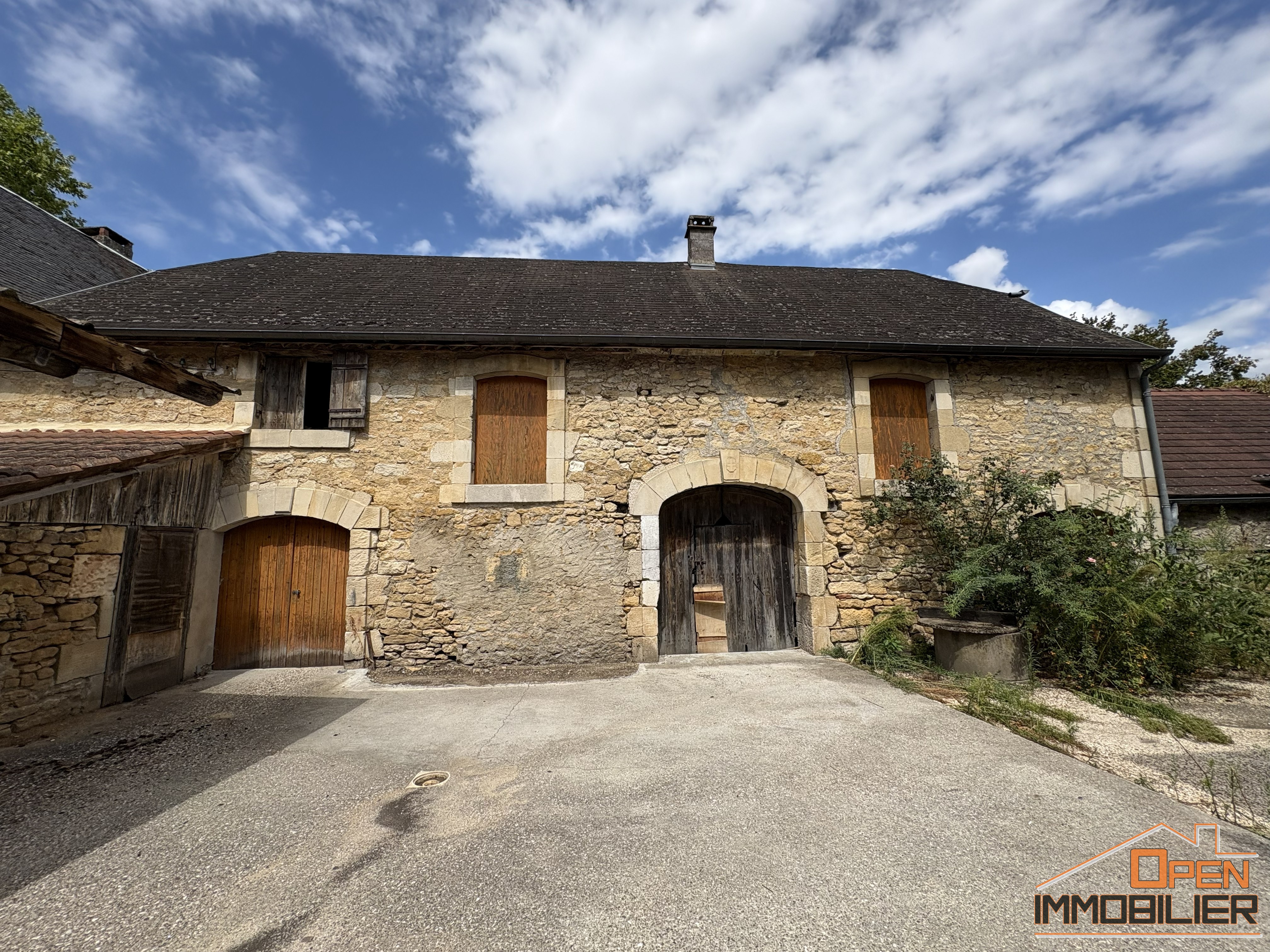Photo 4 - Bâtiment en pierre 230m² + Grange 125m²
