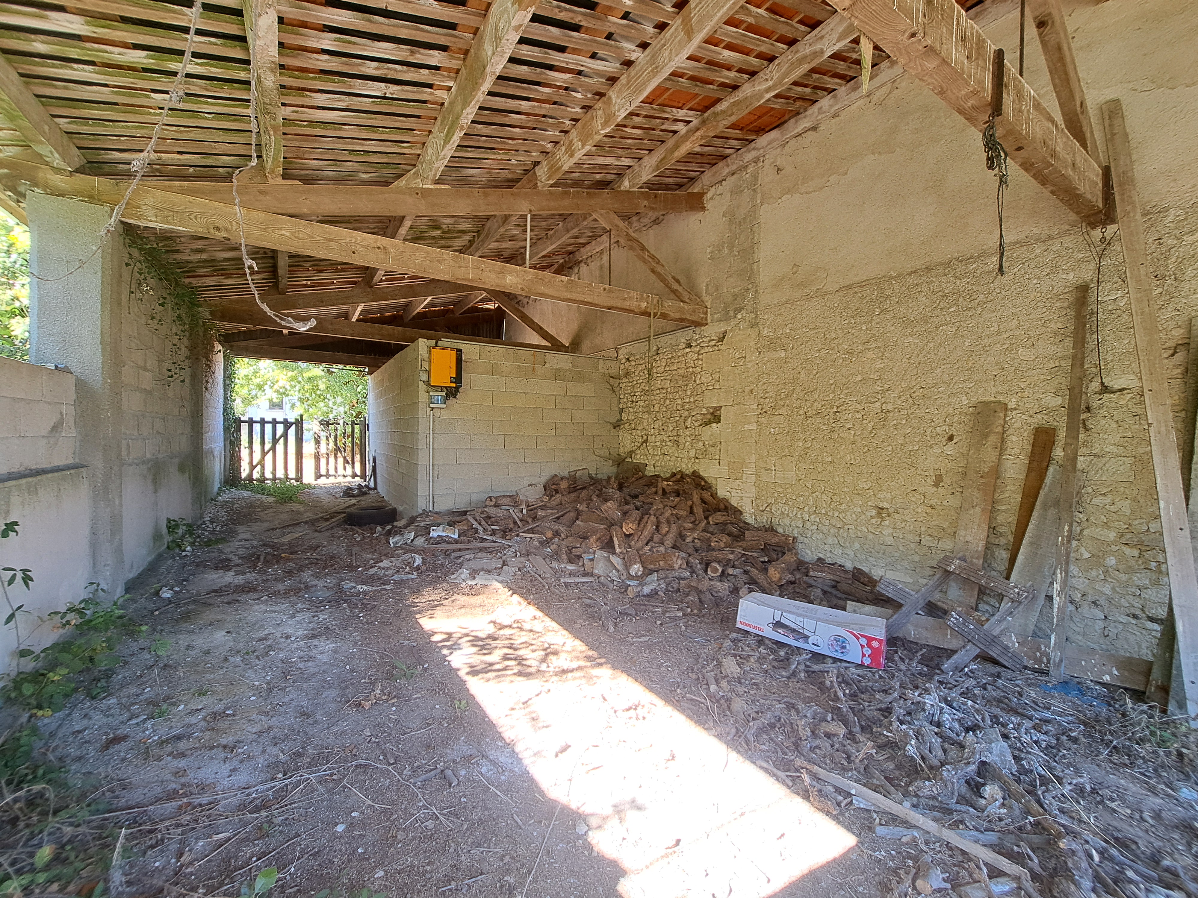 Photo 21 - Maison – 156 m² – Sans voisin – Dépendances – Terrain 4115 m²