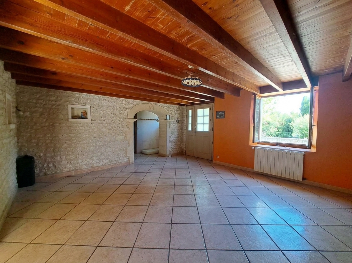 Photo 3 - Maison – 156 m² – Sans voisin – Dépendances – Terrain 4115 m²