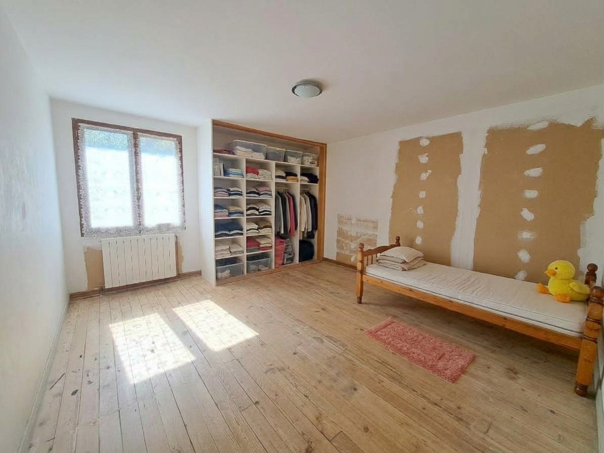 Photo 11 - Maison – 156 m² – Sans voisin – Dépendances – Terrain 4115 m²