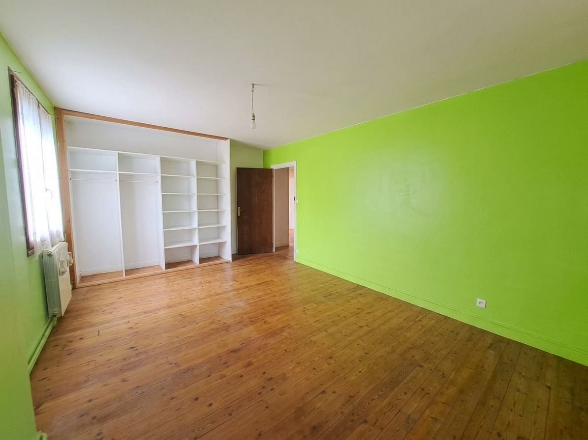Photo 13 - Maison – 156 m² – Sans voisin – Dépendances – Terrain 4115 m²