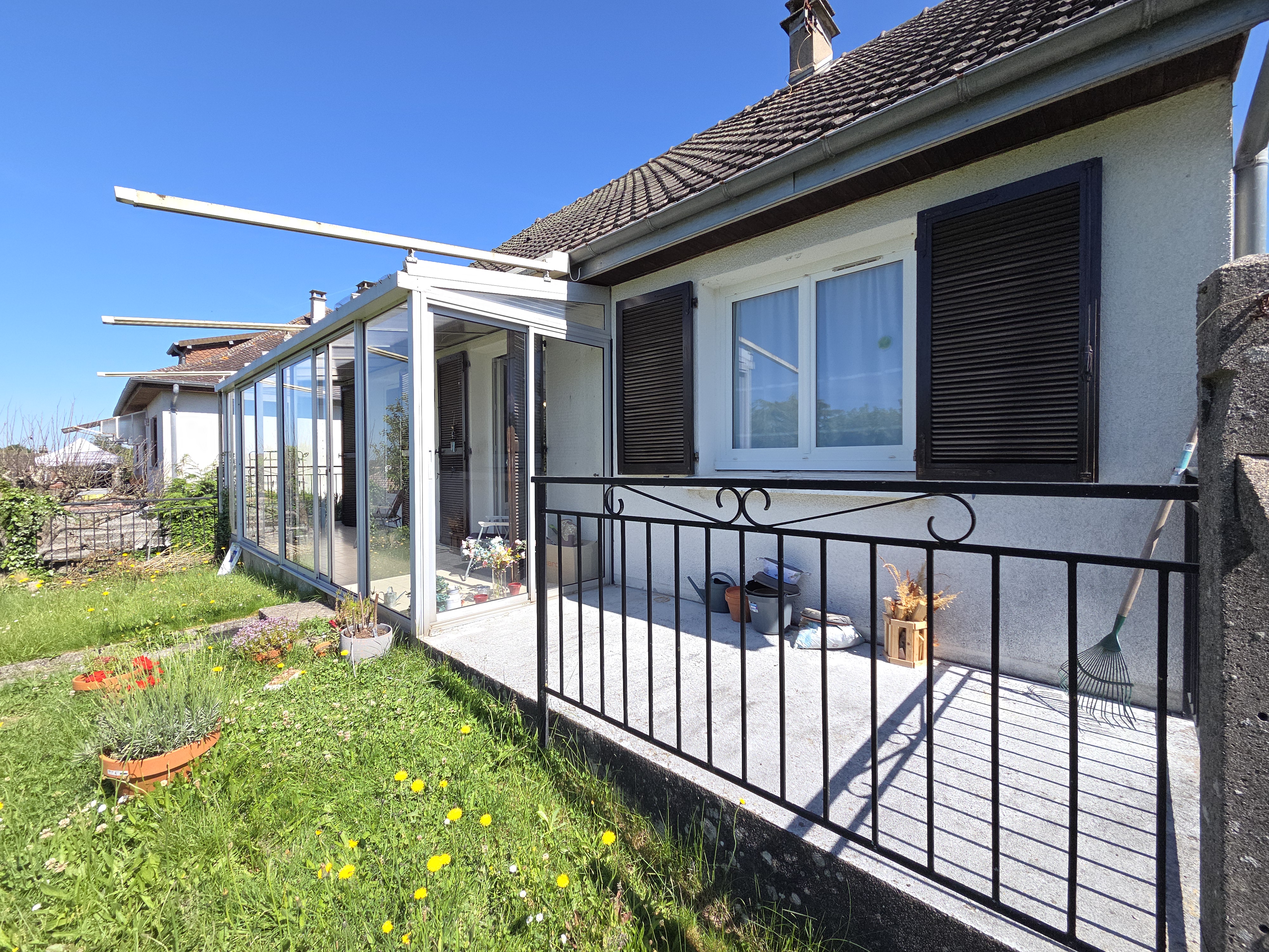 Photo 2 - Maison 96 m2 habitable sur sous-sol complet avec véranda et terrain clos de 704 m2