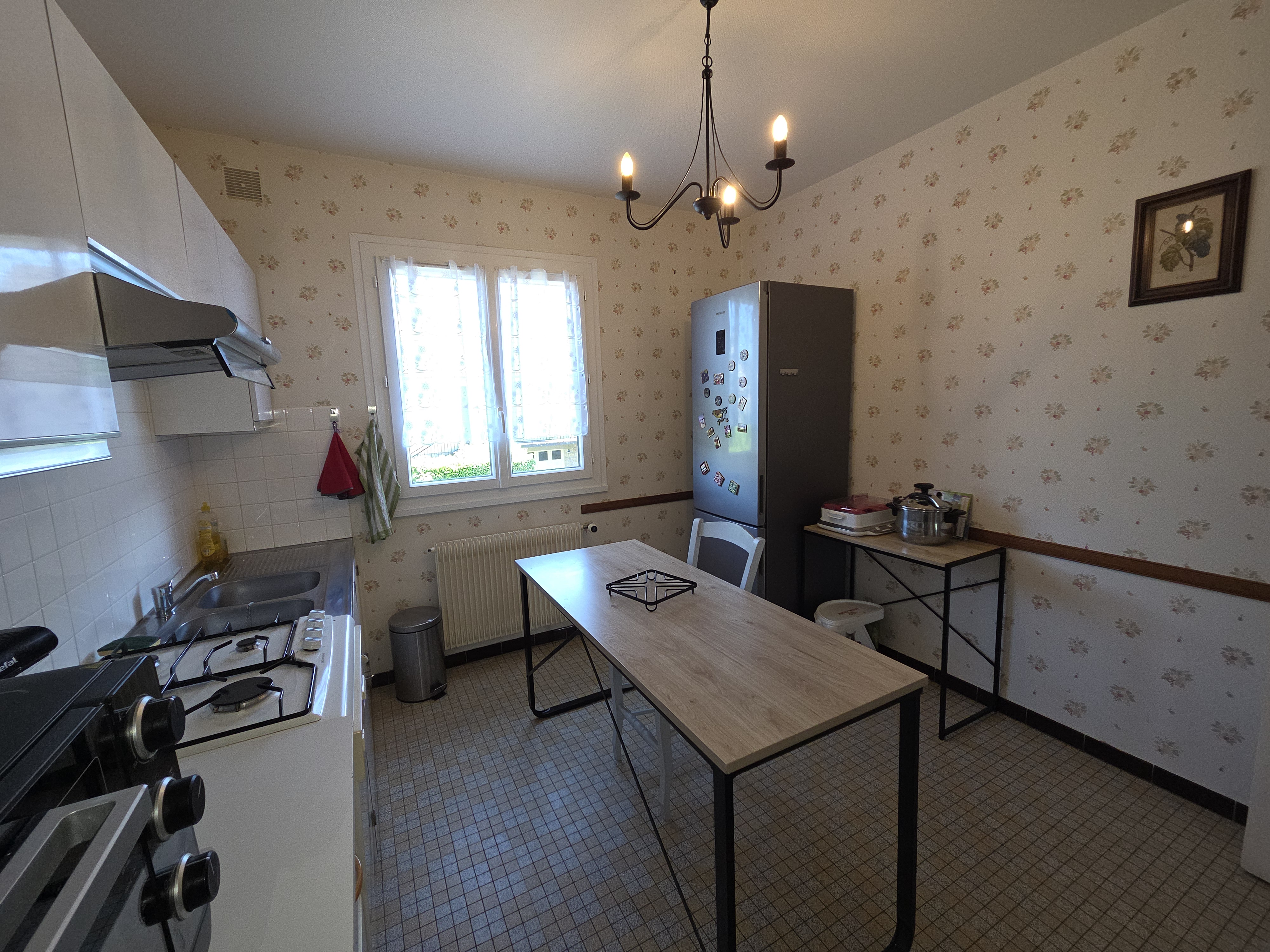 Photo 8 - Maison 96 m2 habitable sur sous-sol complet avec véranda et terrain clos de 704 m2