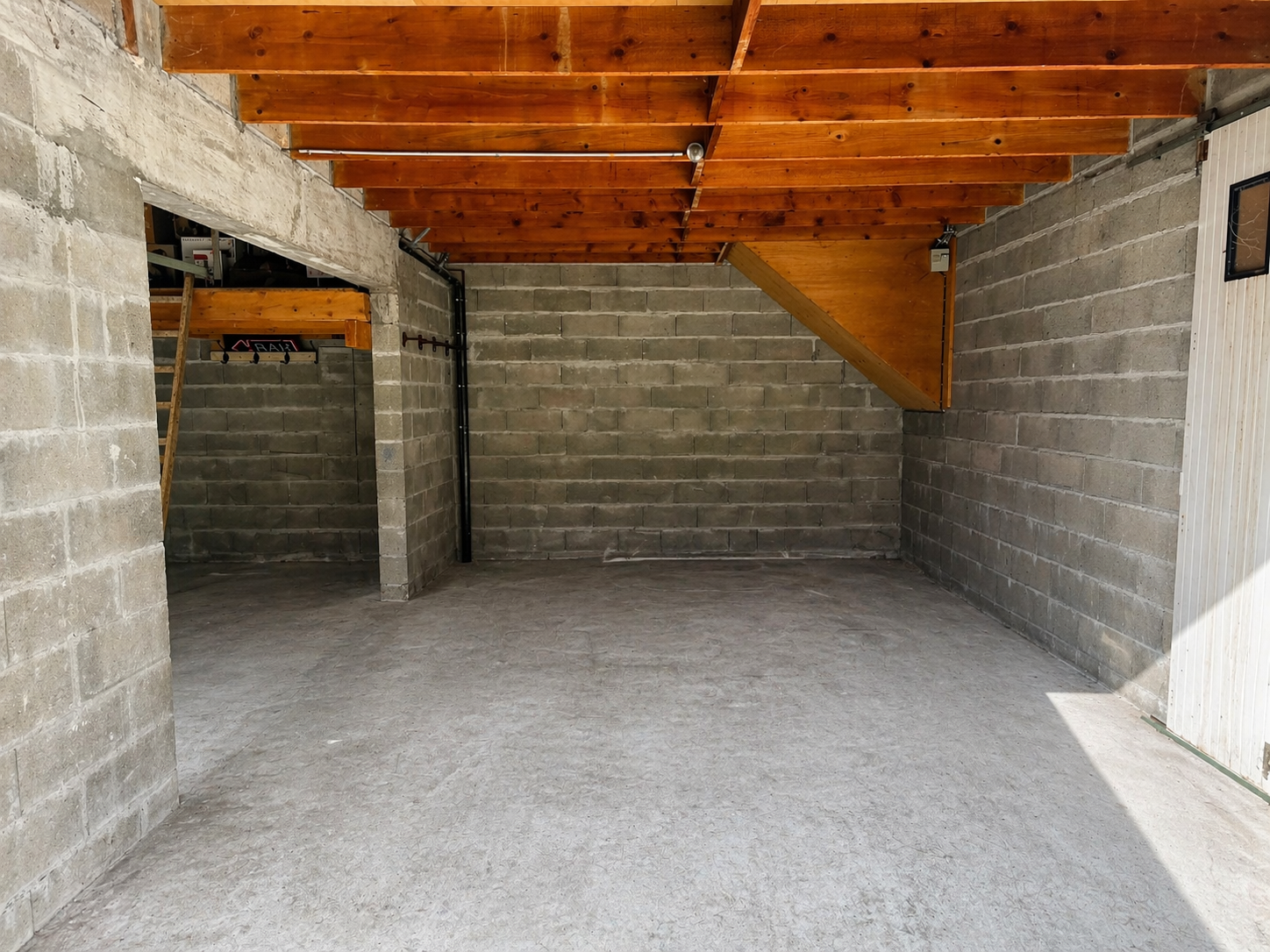Photo 10 - Ensemble de 3 garages avec hangar et jardi n