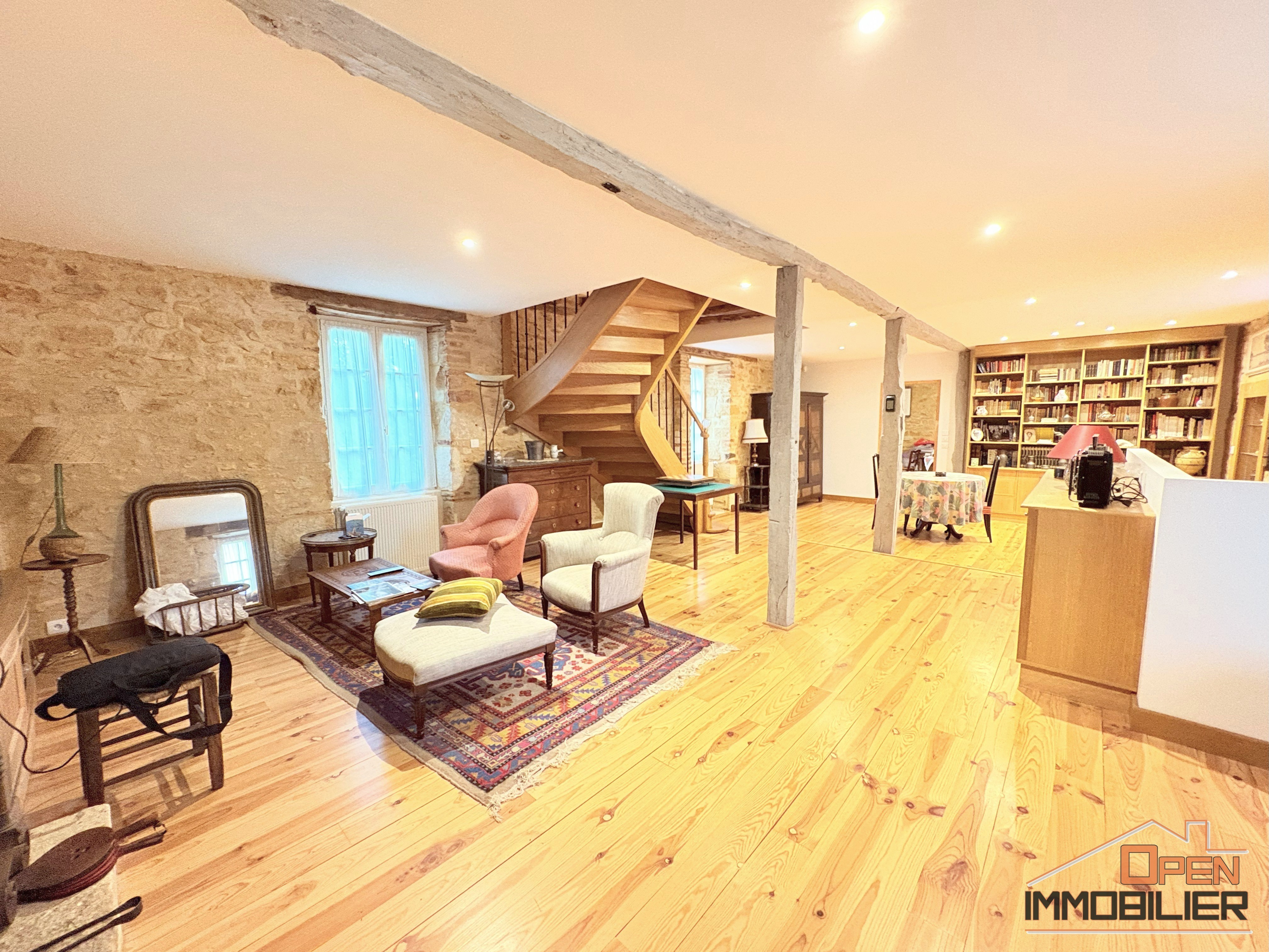 Photo 7 - Propriété en pierre – 280m² – 11 pièces – Piscine