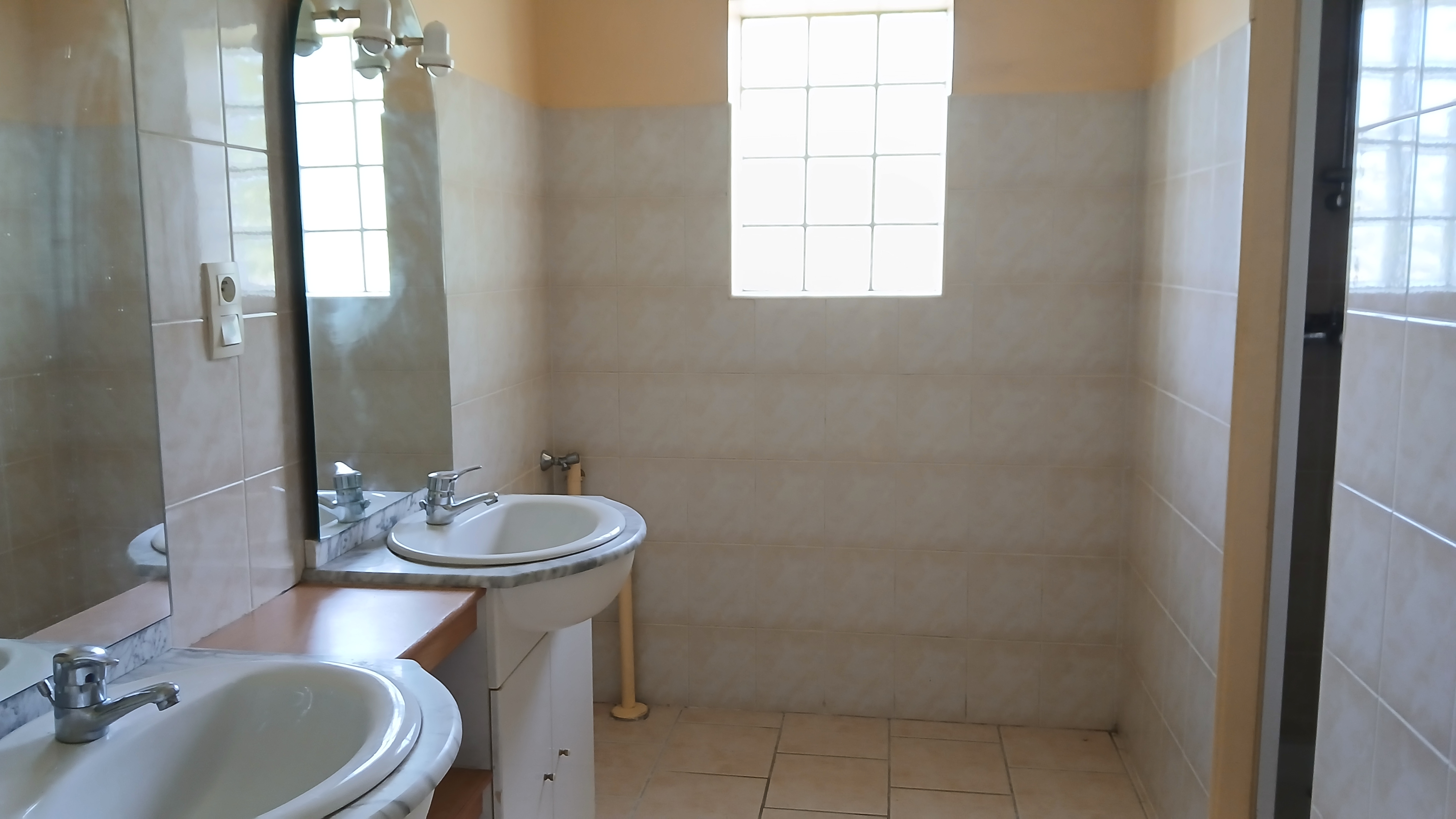 Photo 3 - Maison 2 chambres, garage, terrain clos