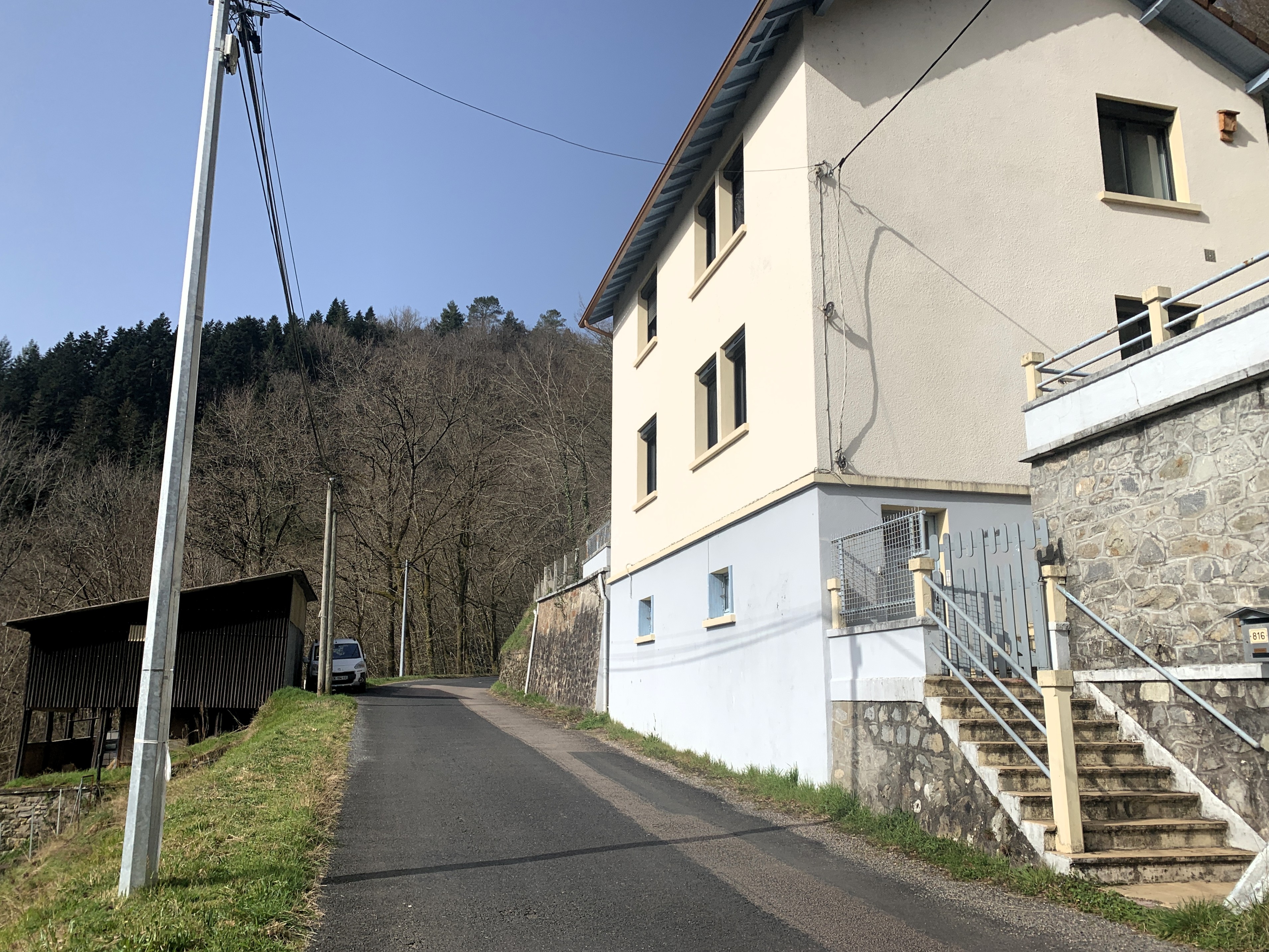 Photo 2 - Maison restaurée avec jolie vue et terrain