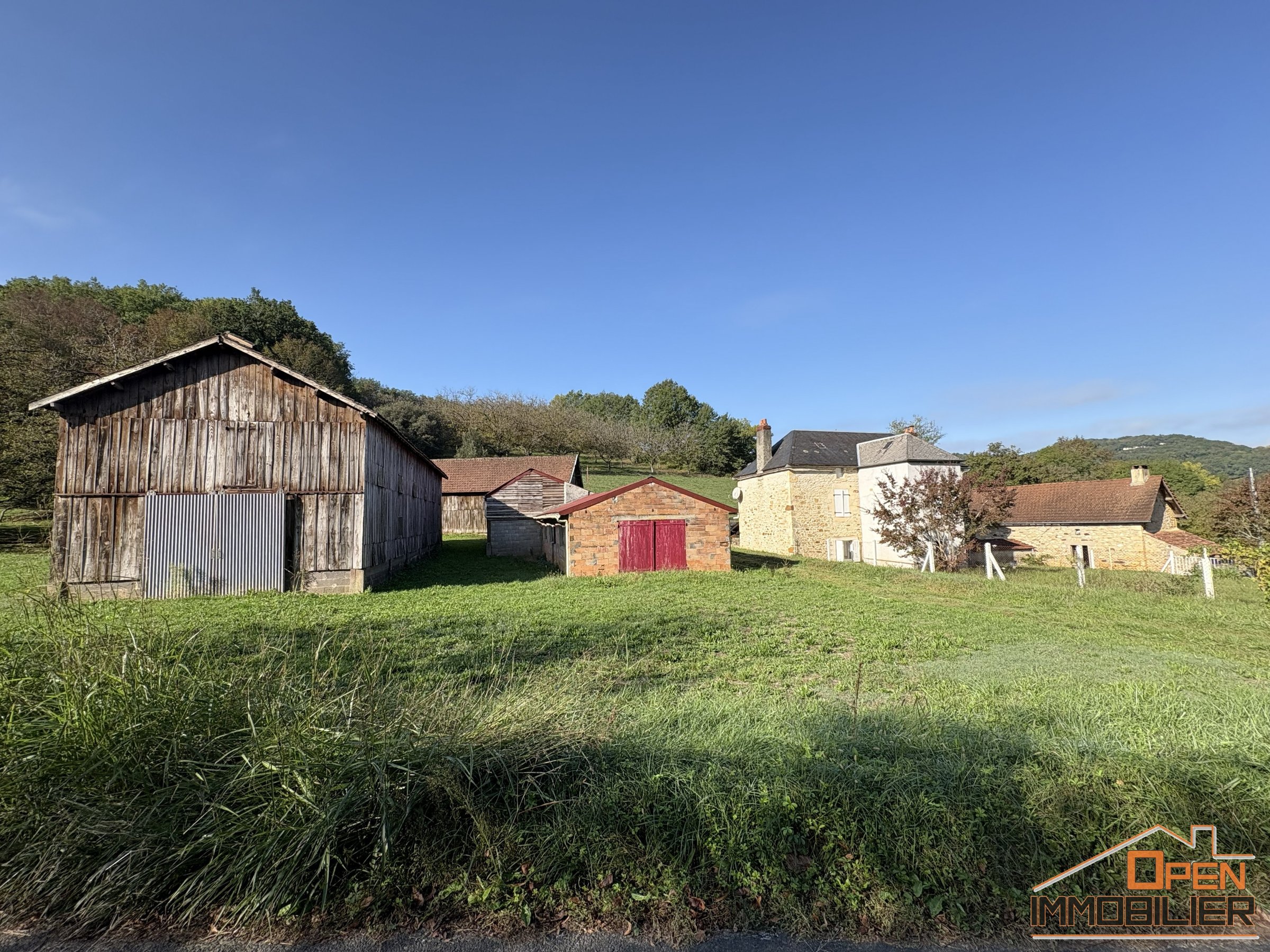 Photo 19 - Corps de ferme-3 séchoirs à tabac-2 granges-terrain 2 hectares
