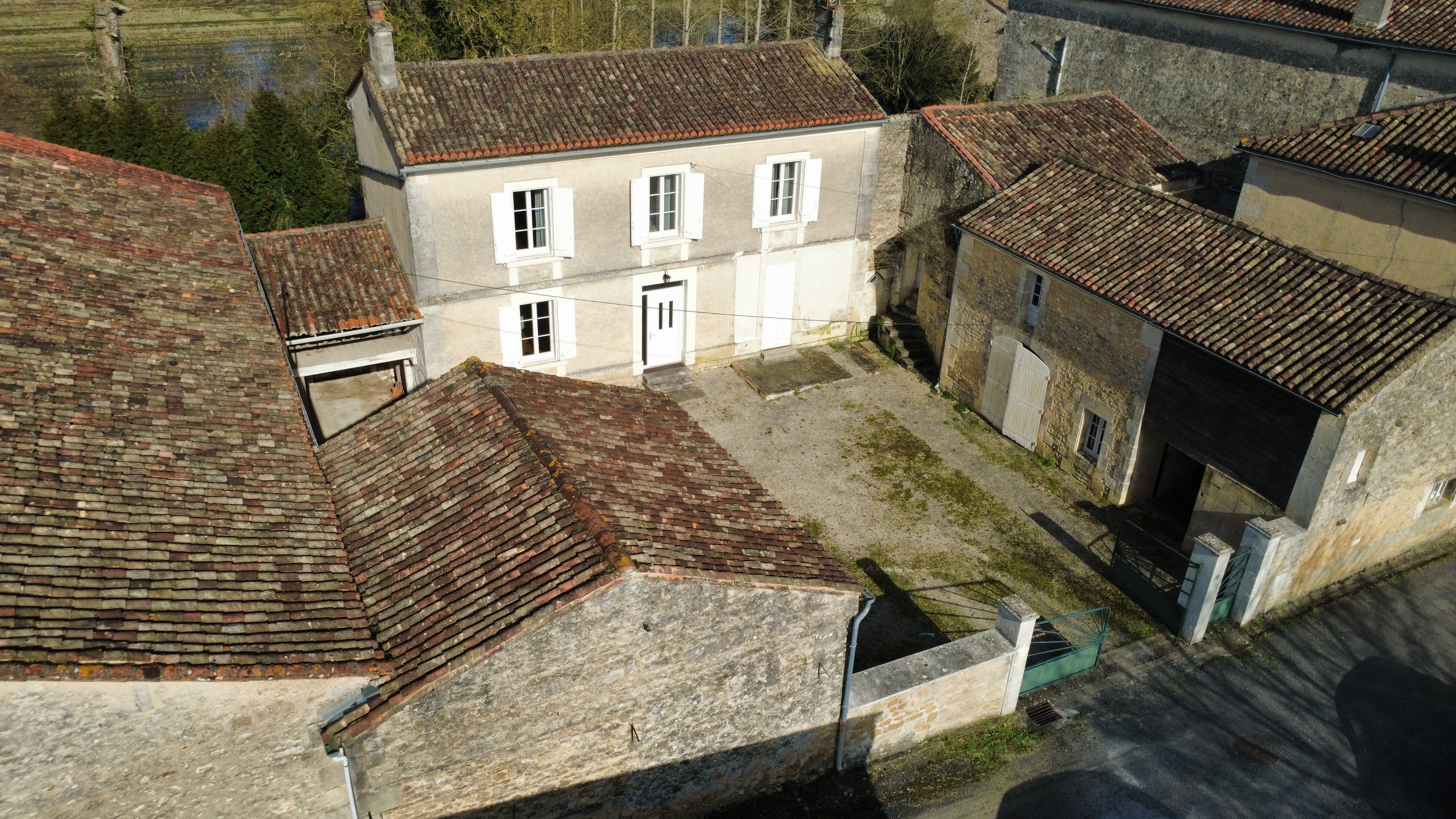 Photo 25 - Ensemble immobilier