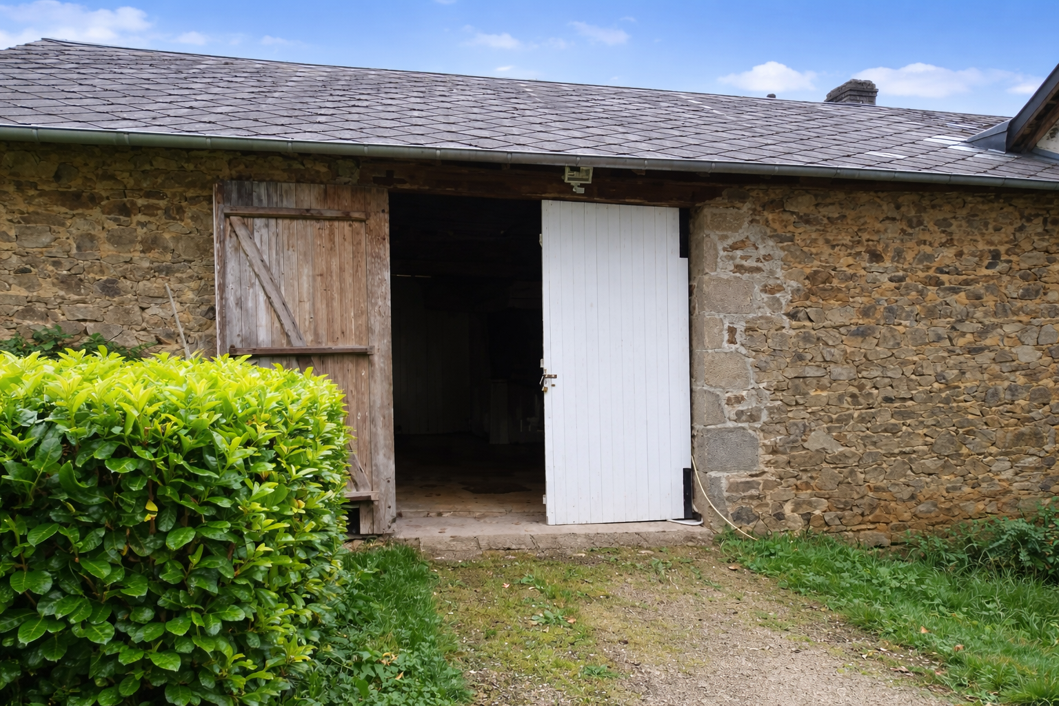 Photo 4 - Maison avec habitation, ancien commerce et grange