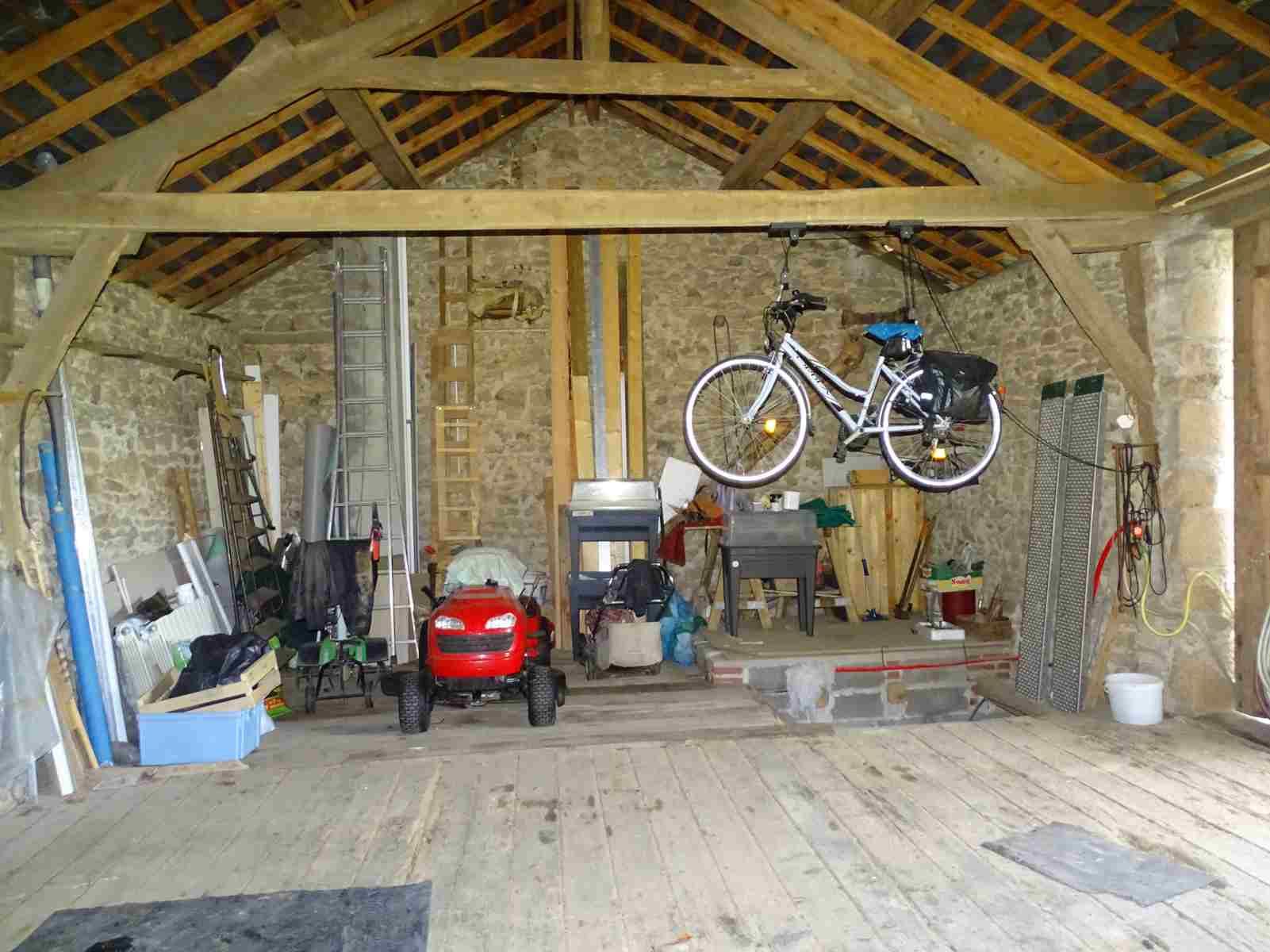 Photo 9 - Maison avec habitation, ancien commerce et grange