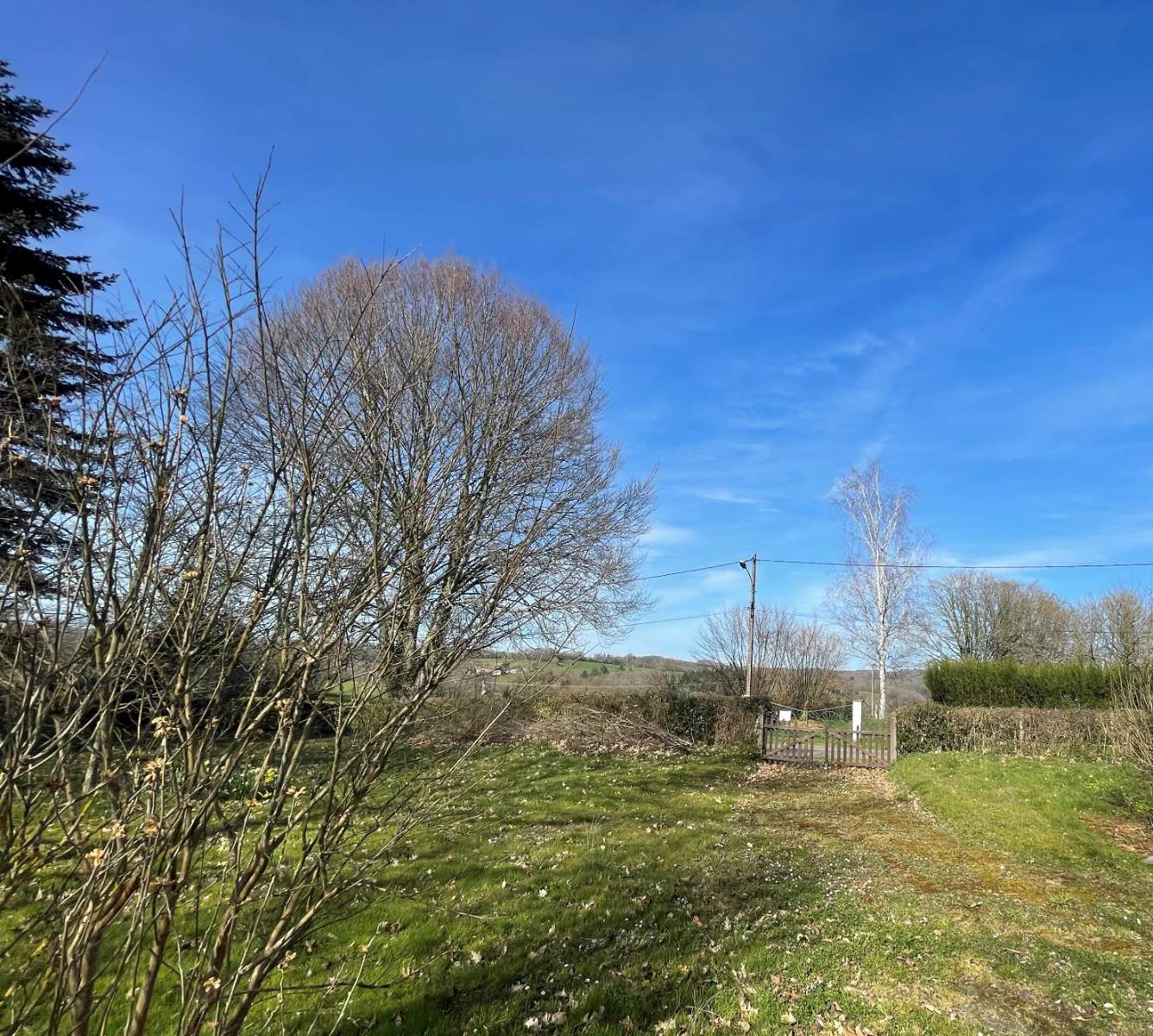 Terrain constructible avec dépendance - Photo 3