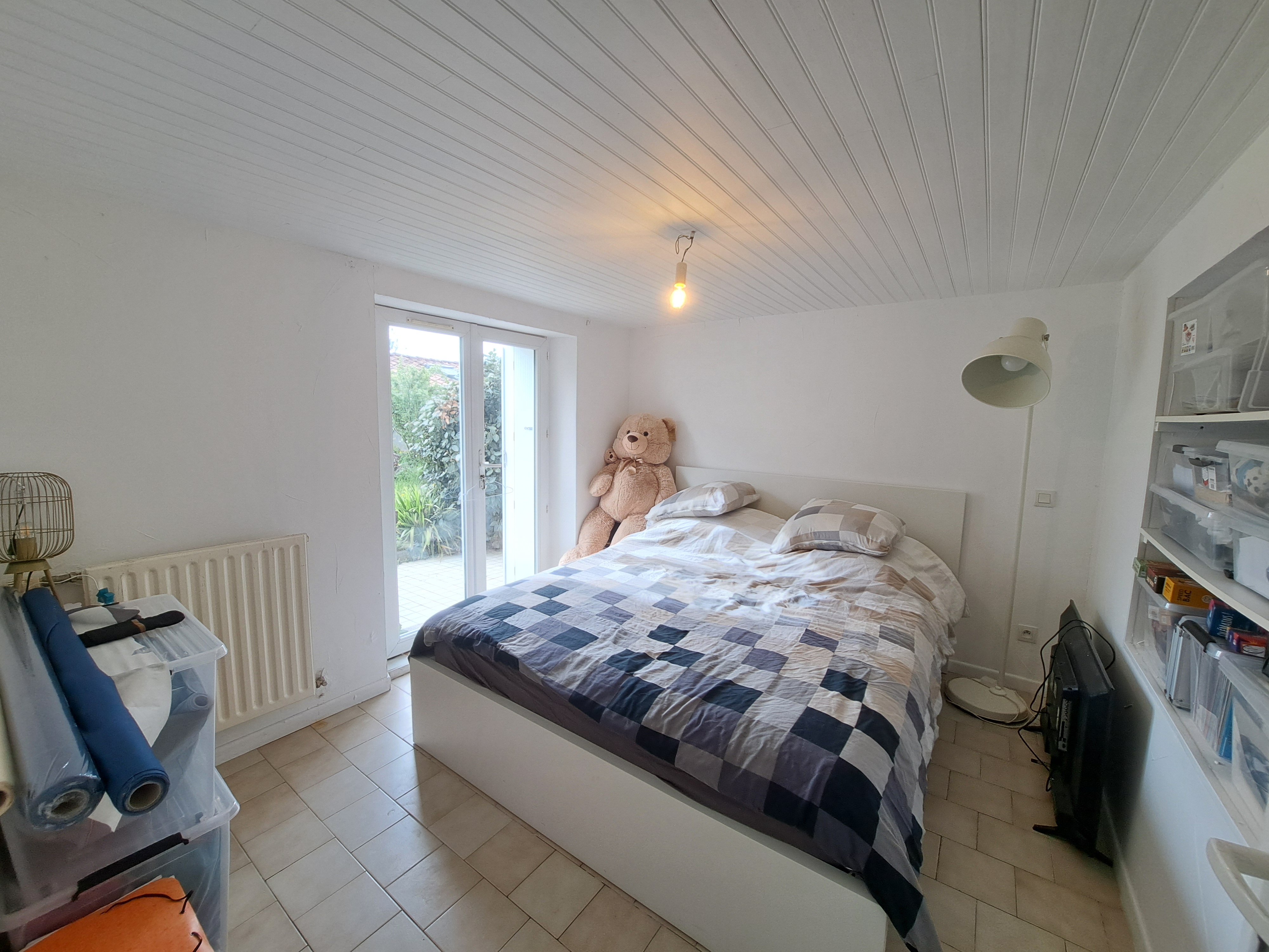 Photo 14 - Maison sur sous-sol aménagé avec garage et jardin clos – 105 m² environ – 6 pièces