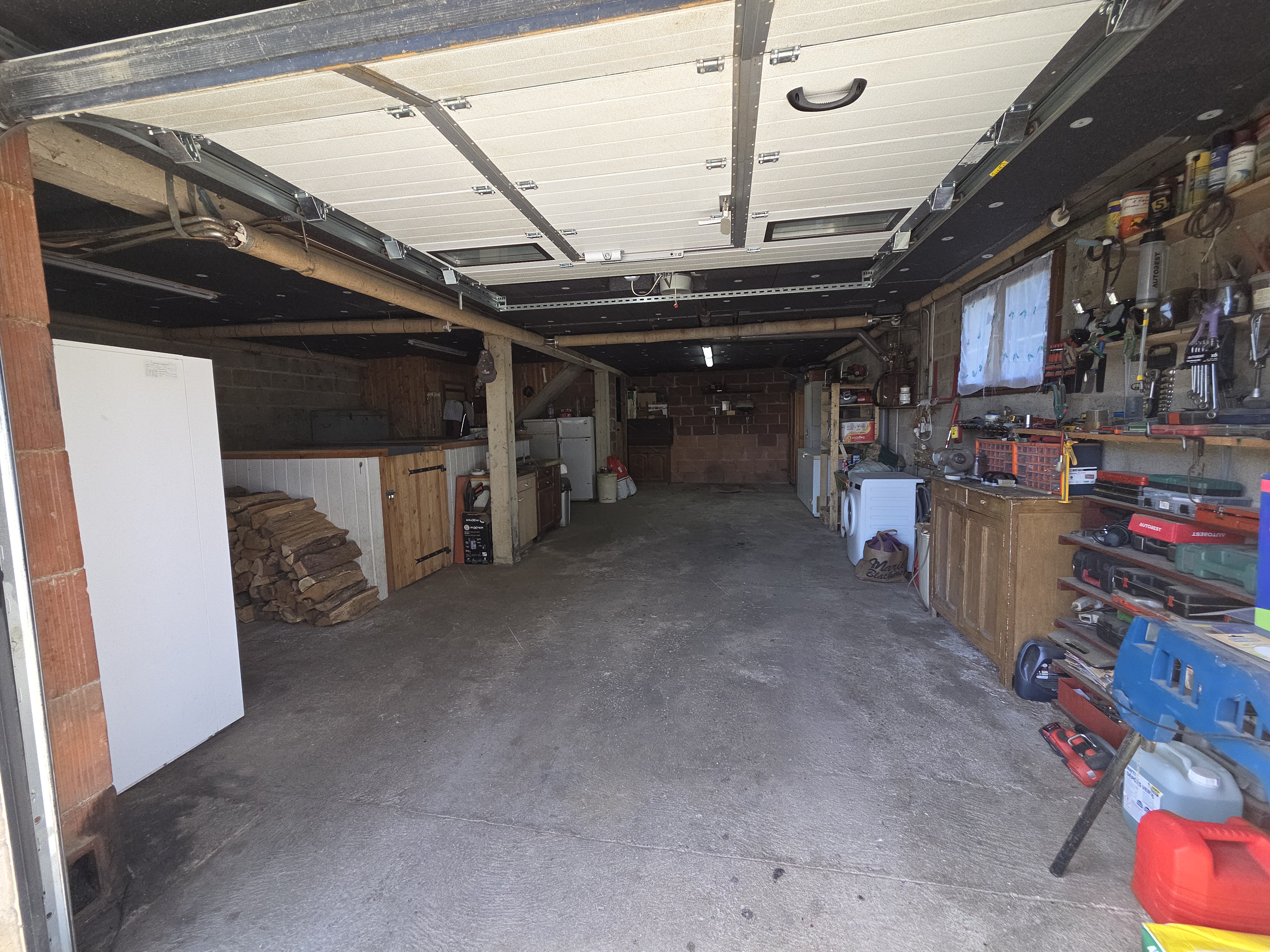 Photo 17 - Maison avec garages et dépendances sur terrain clos de 3476m2
