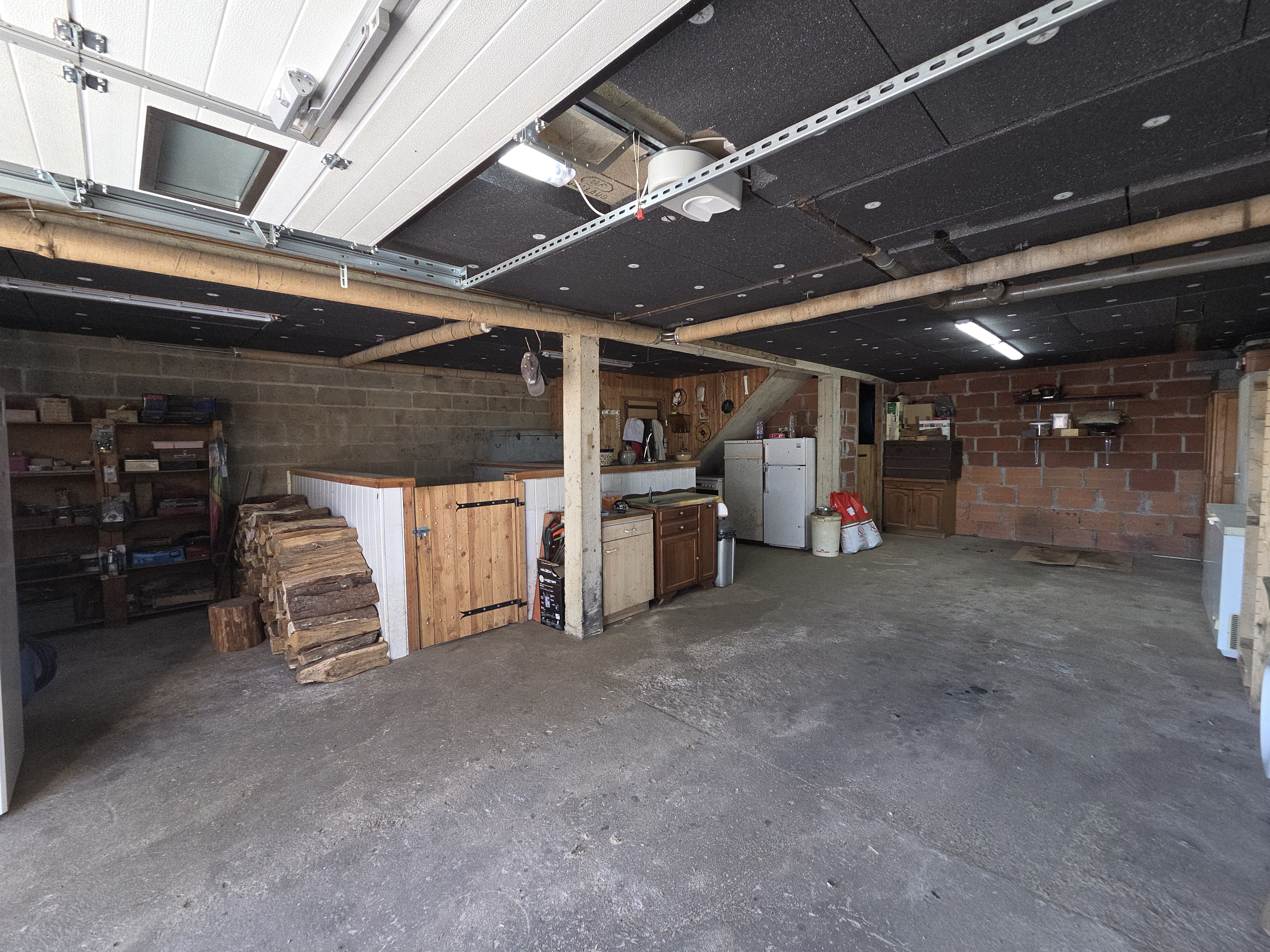 Photo 19 - Maison avec garages et dépendances sur terrain clos de 3476m2