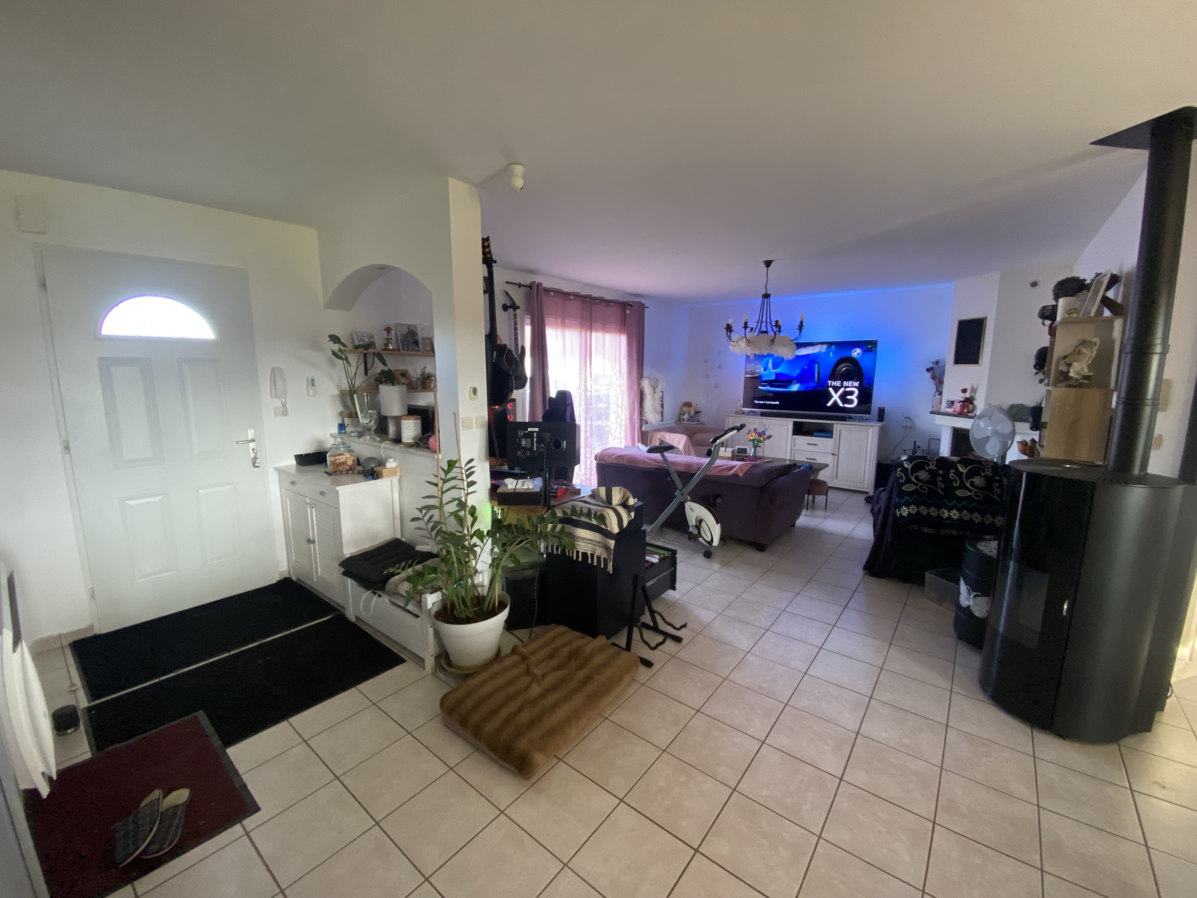 Photo 2 - Maison récente avec jardin, garage et dépendance !