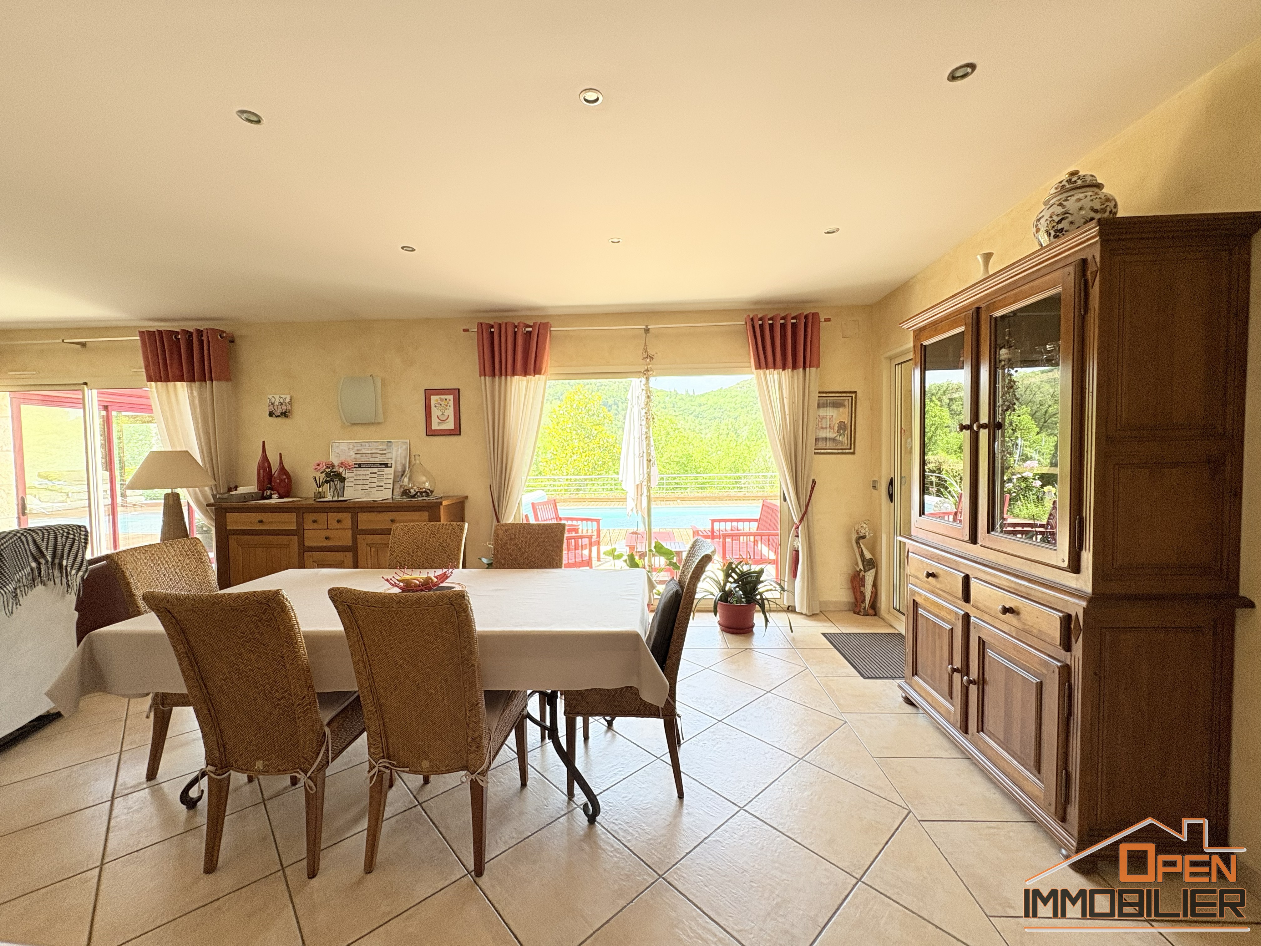 Photo 16 - Propriété Périgourdine 166m²-Piscine-Garages-Terrain 2 754m²
