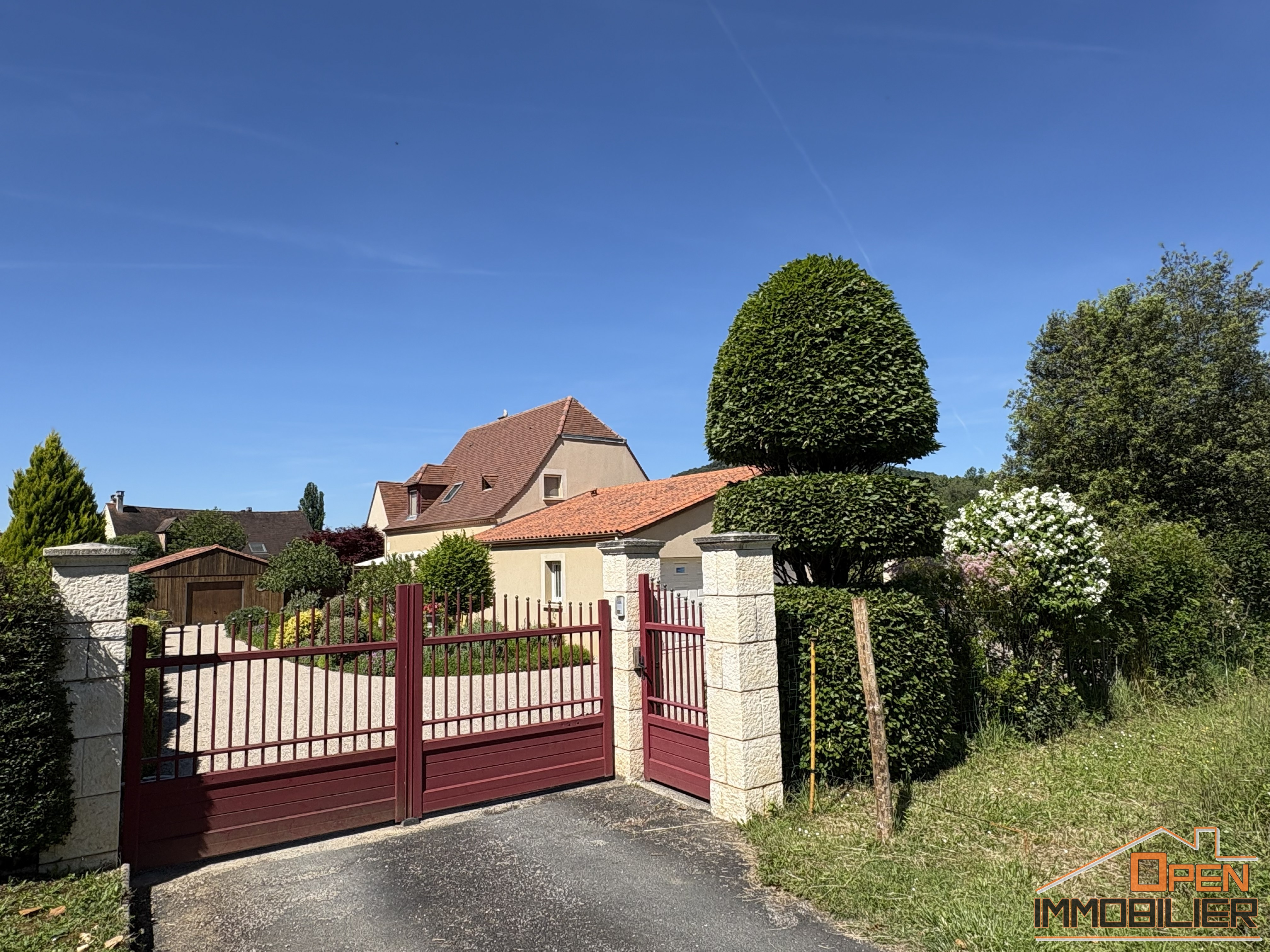 Photo 30 - Propriété Périgourdine 166m²-Piscine-Garages-Terrain 2 754m²