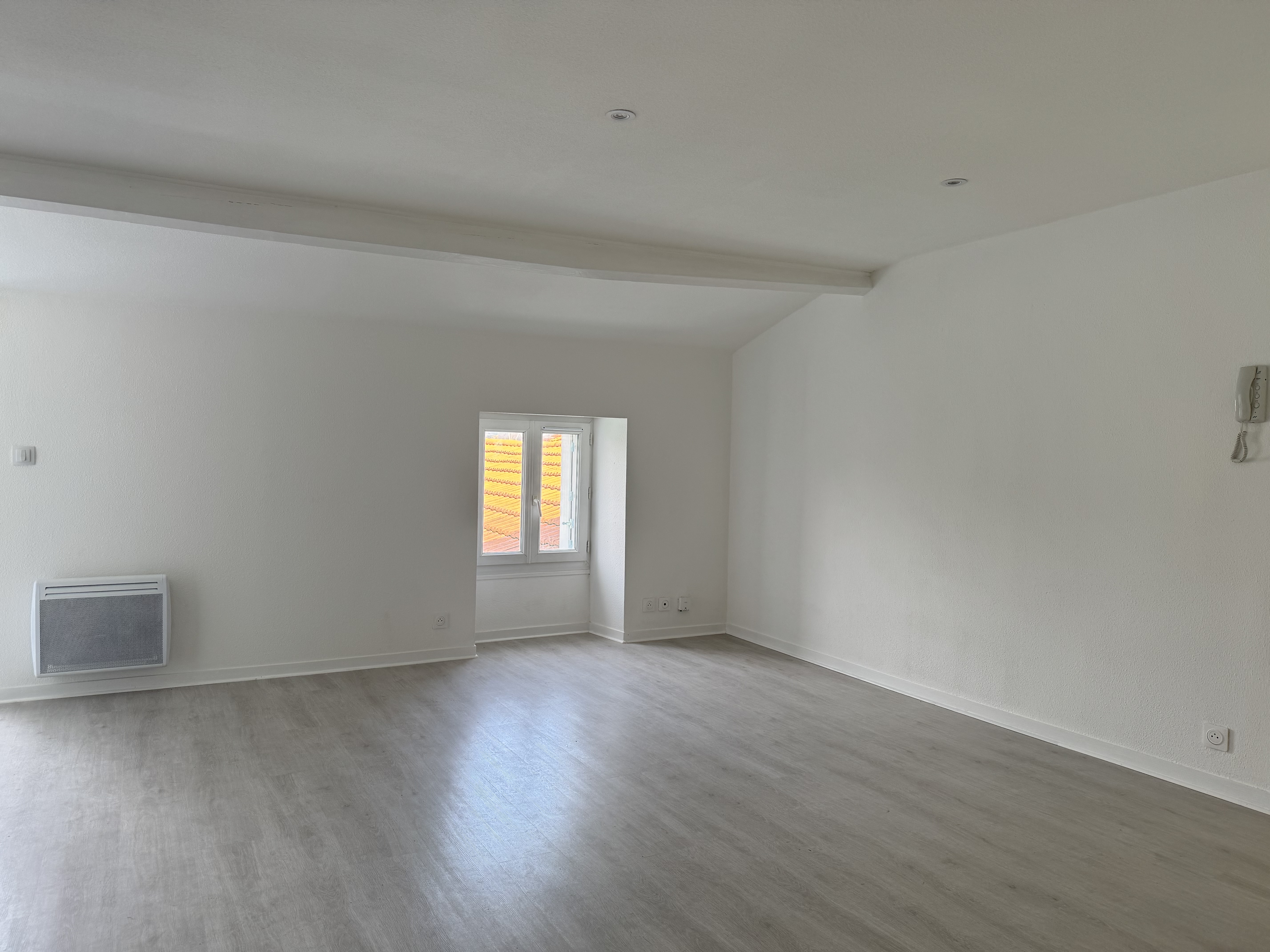 Photo 6 - Appartement T3 rénové à neuf.