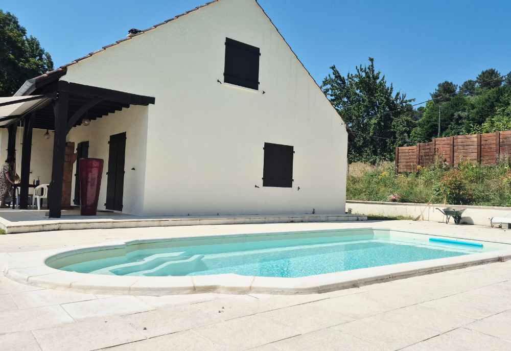 Offre exceptionnelle pour cette Belle maison avec source, piscine et joli de terrain Proche Sarlat - Photo 2
