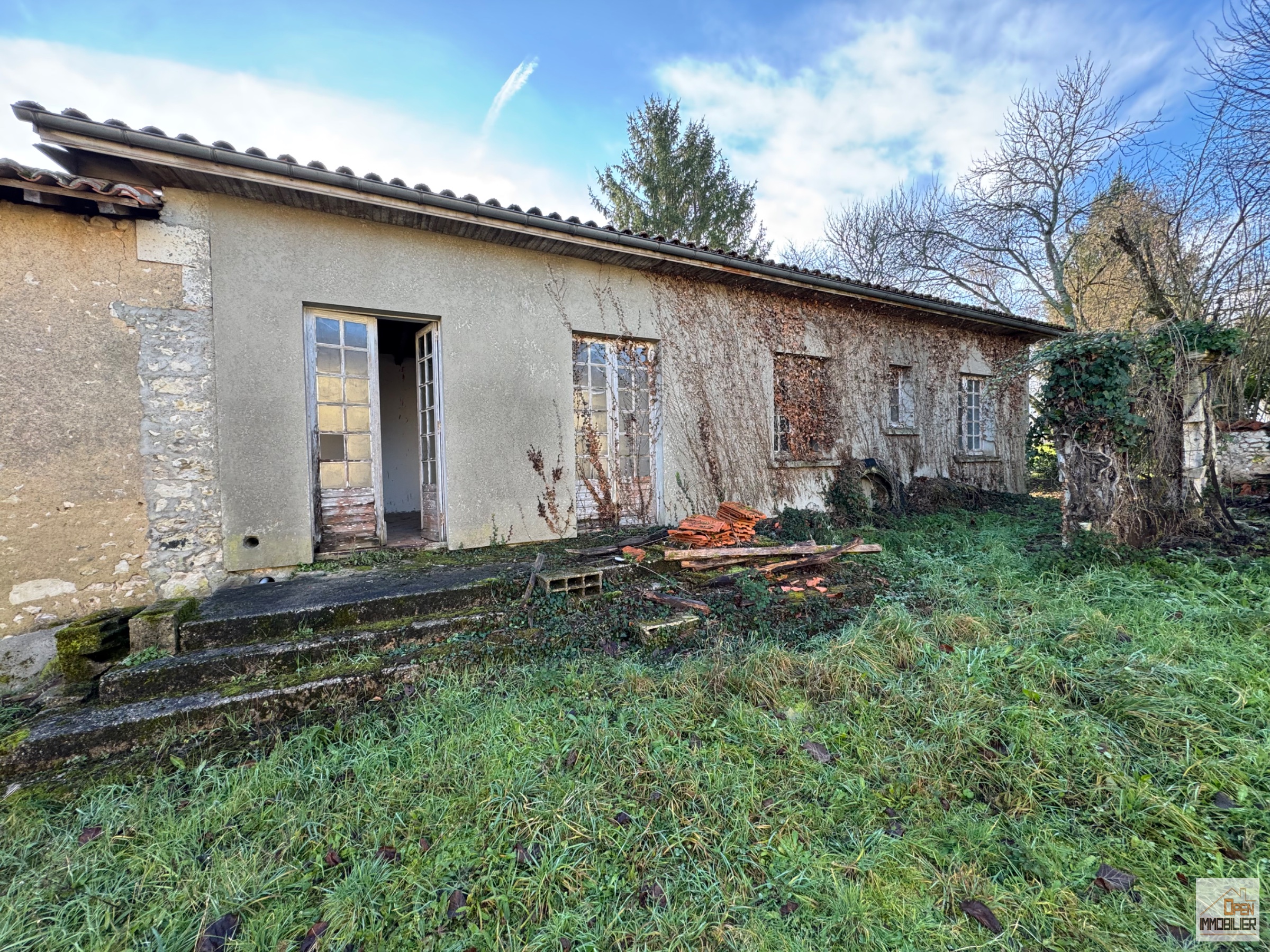 Photo 6 - Ancienne ferme à rénover – Terrain 30,3 Hectares